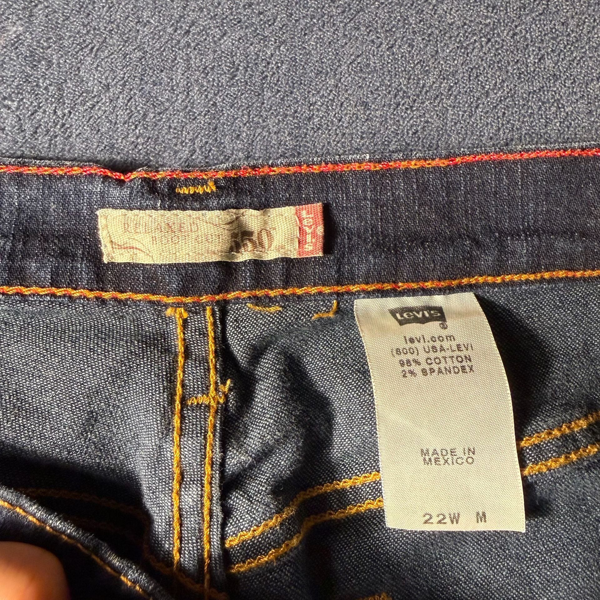 Levi's 550 Relaxed Boot Cut Jeans Size 22W Dark Wash 3