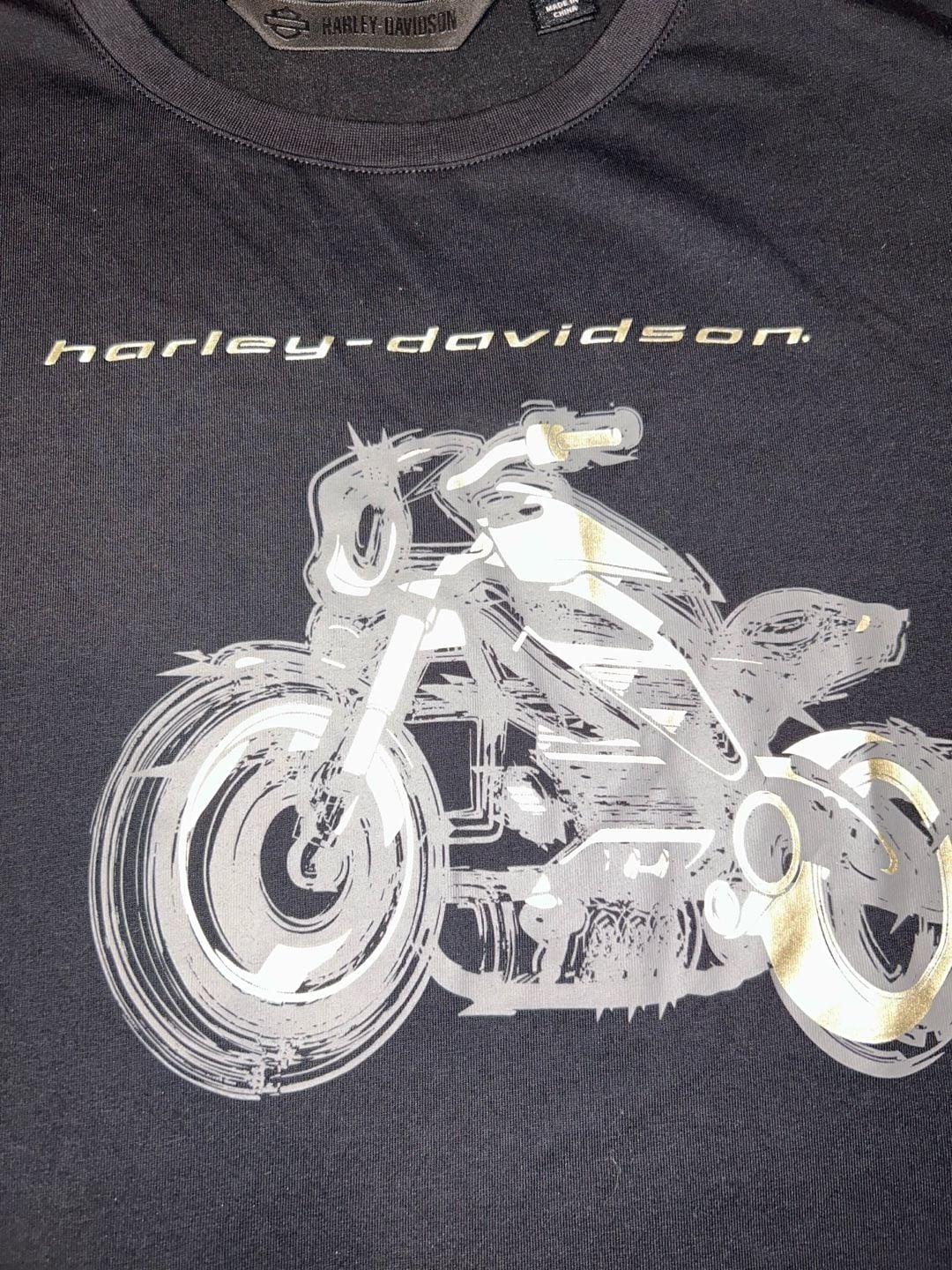 Woman’s Harley-Davidson LiveWire Graphic Tee Size L Black Motorcycle 2