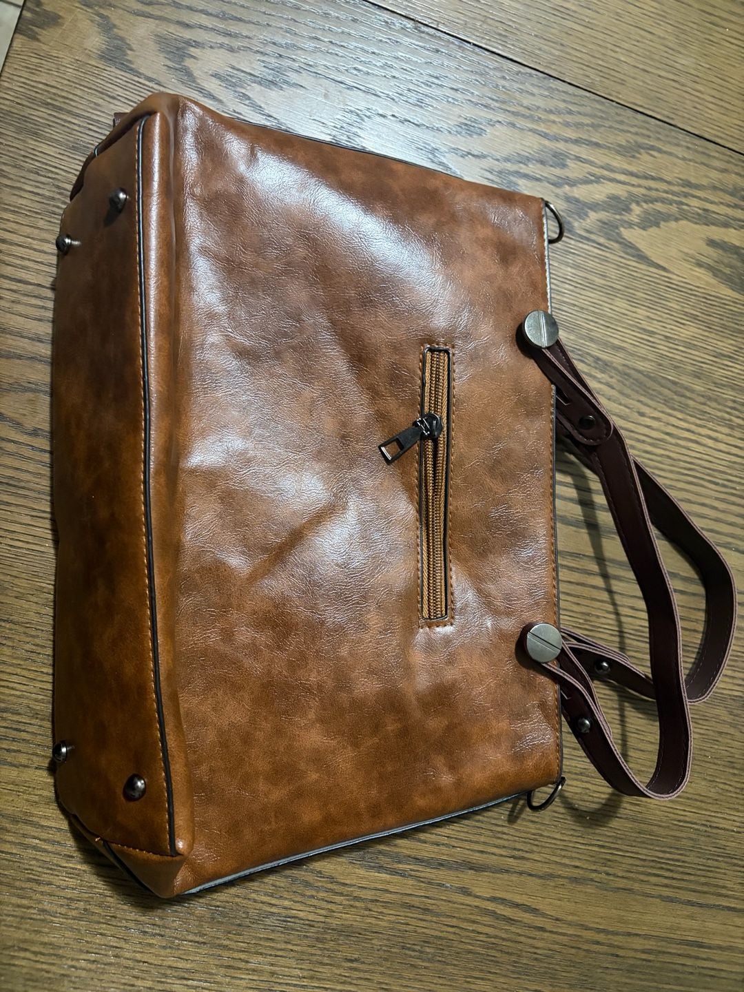 Retro Brown Faux Leather Tote Handbag with Dual Front Pockets 4