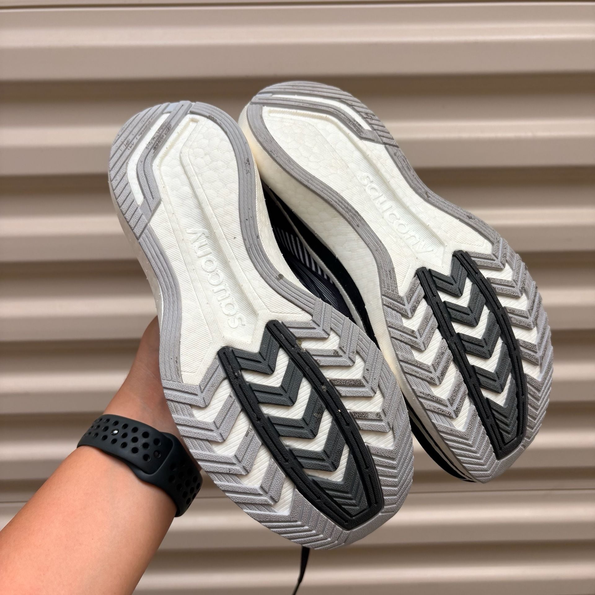 Saucony Endorphin Pro 2 Running Shoes Black White 7