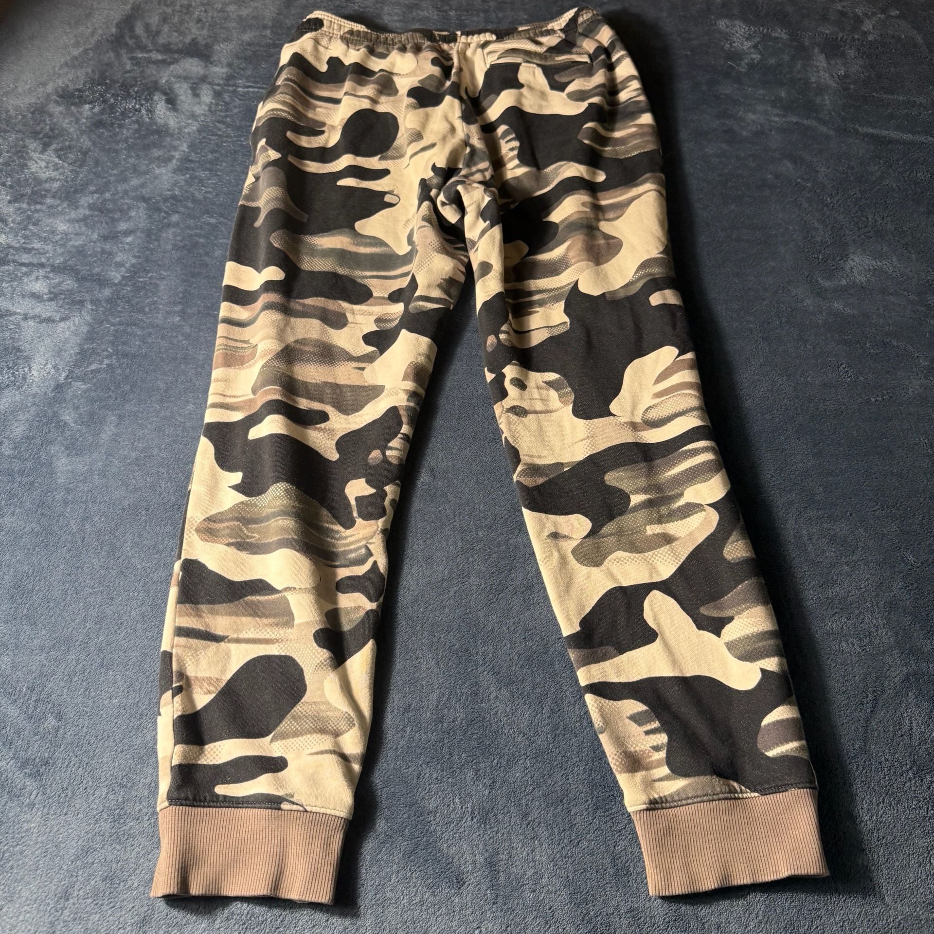 Under Armour Camo Joggers Size YXL Tan Black Loose 5