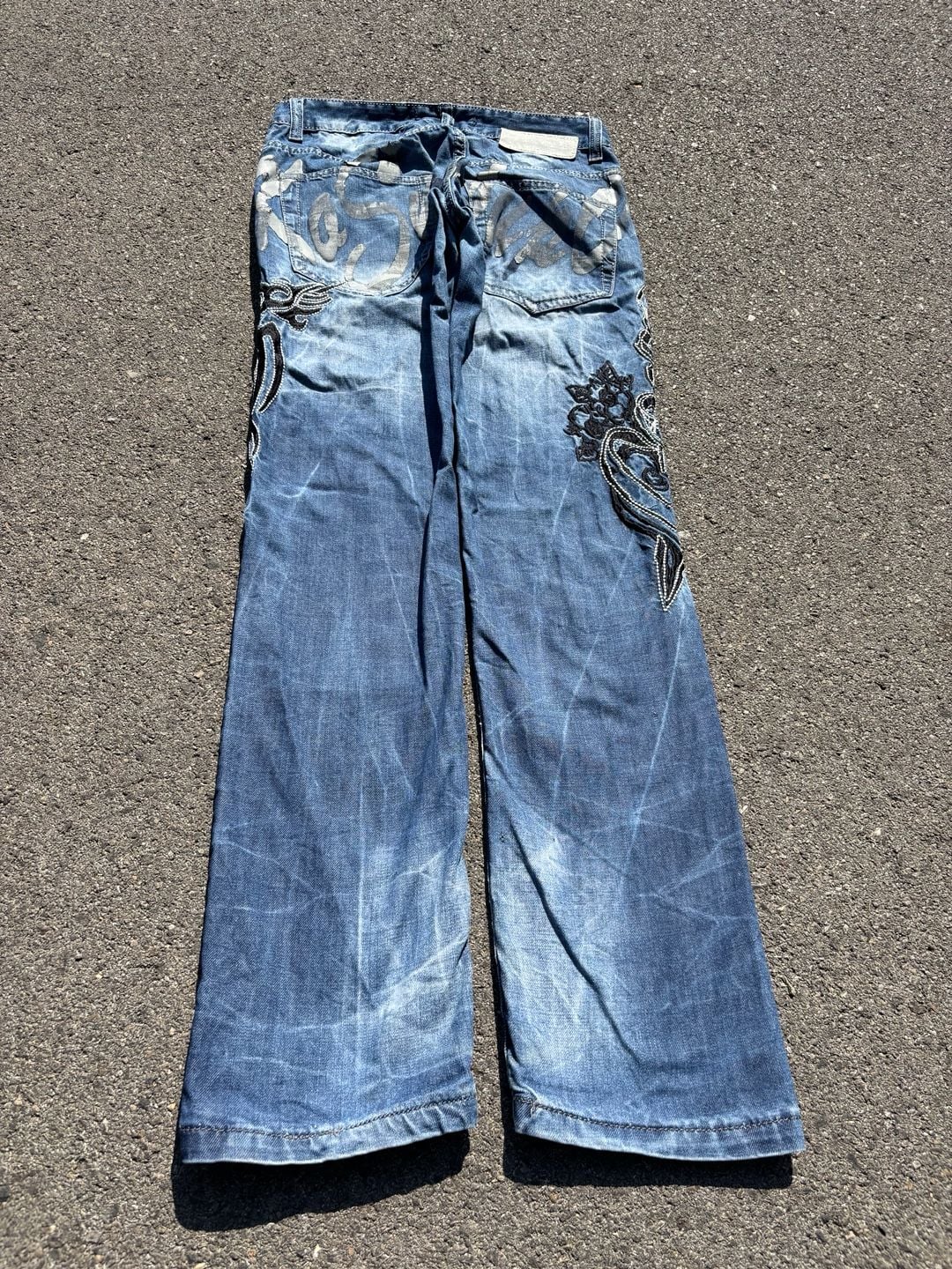 Kosmo Lupo Jeans Size 29 Y2K Distressed Tribal Embroidered Flared Bootcut Denim 8