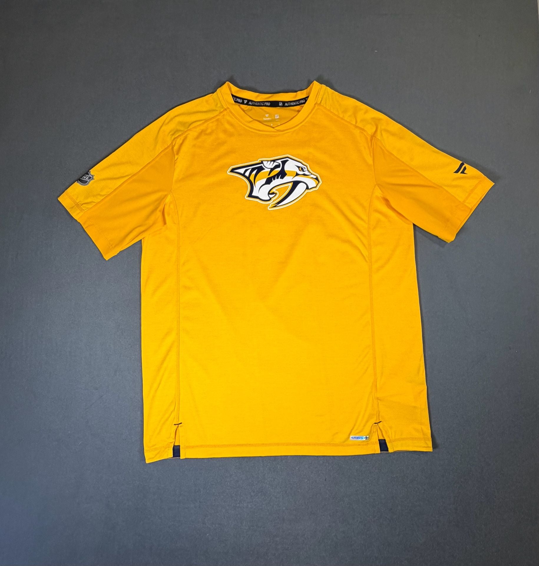 Fanatics Nashville Predators Authentic Pro T-Shirt Size Large 2