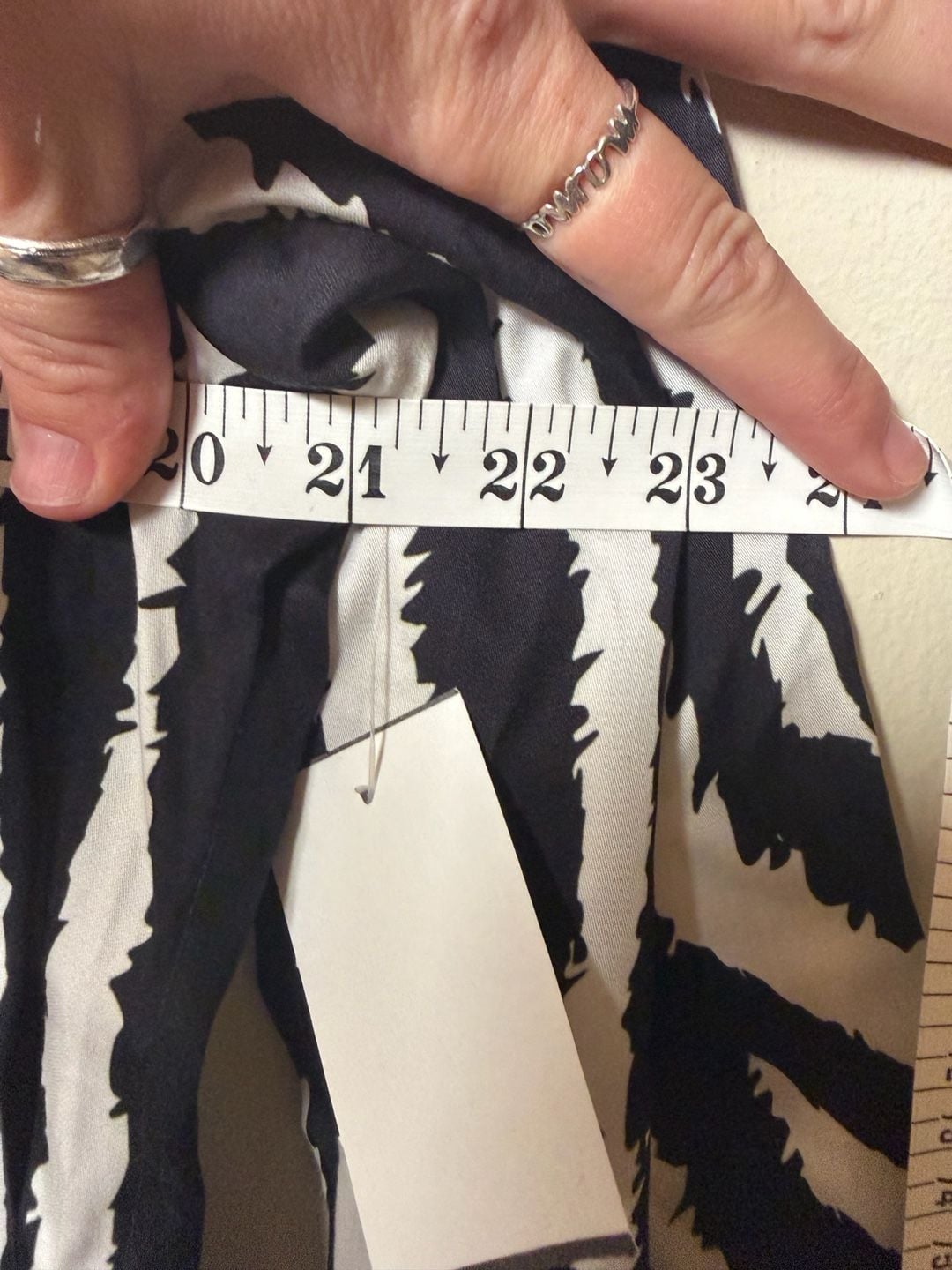 Bruce Glen Zebra Button Up Shirt Size Small Black White Tencel New 7