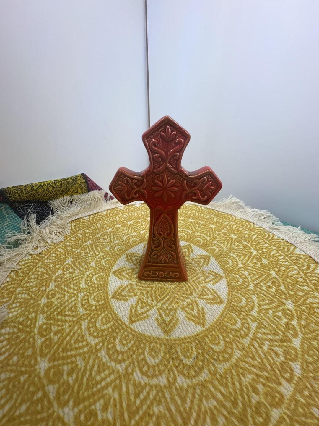 5” Rabino Ceramic Christian Cross Figurine Red Glazed Standing Decor 1