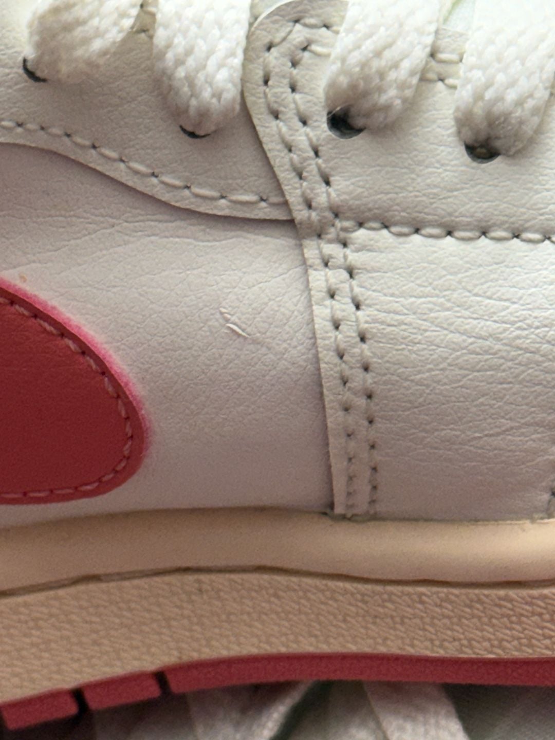 7W Nike Air Jordan 1 Low Salt Guava Ice 7