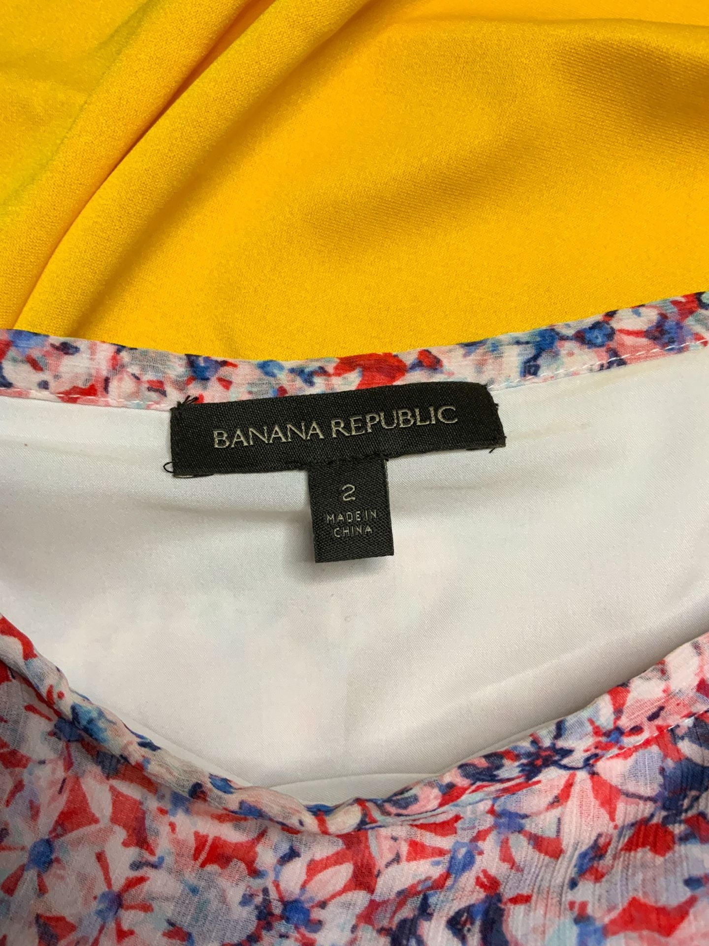 Banana Republic Pleated Chiffon Skirt Women’s Size 2 Floral 5