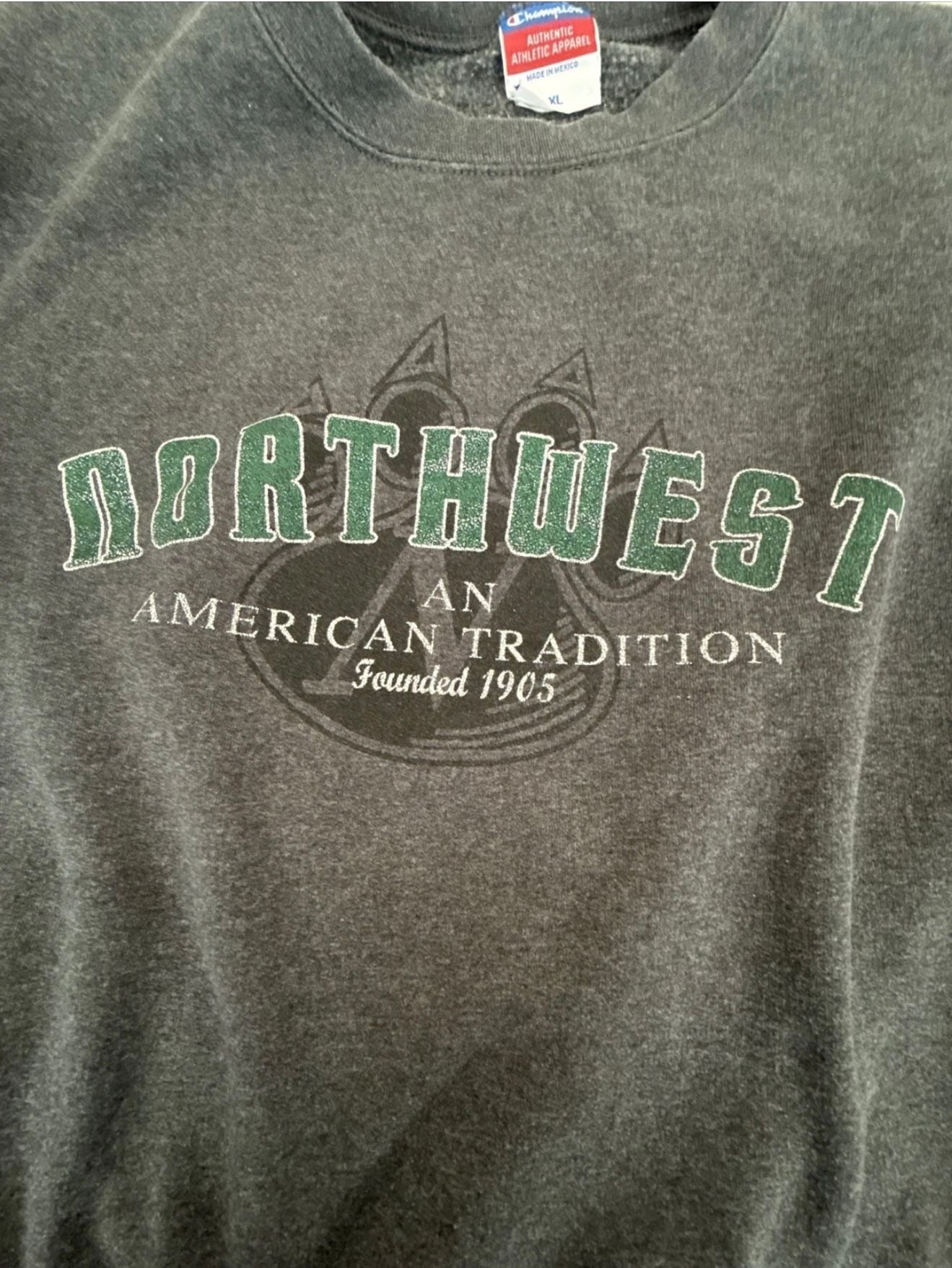 Champion Northwest Sweatshirt Size XL Grey Crewneck 3