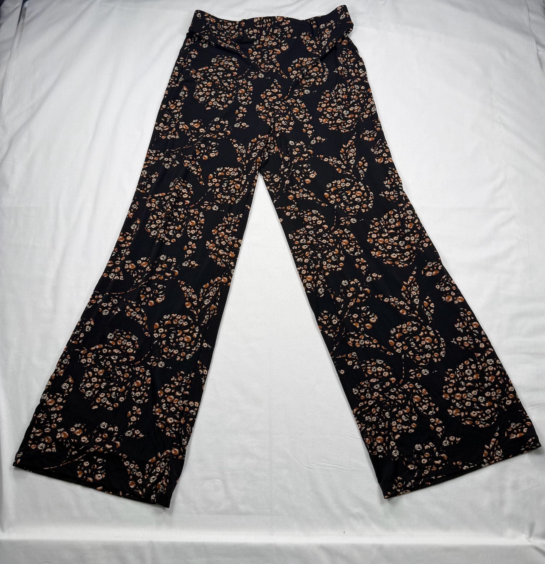 White House Black Market The Wide Leg Size XS Floral Pants 2