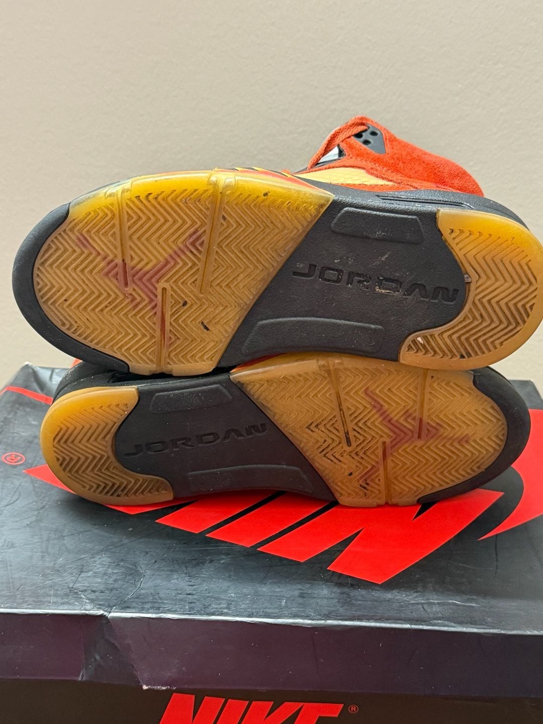 6Y Nike Air Jordan 5 Retro Dunk on Mars Martian Sunrise Black  7