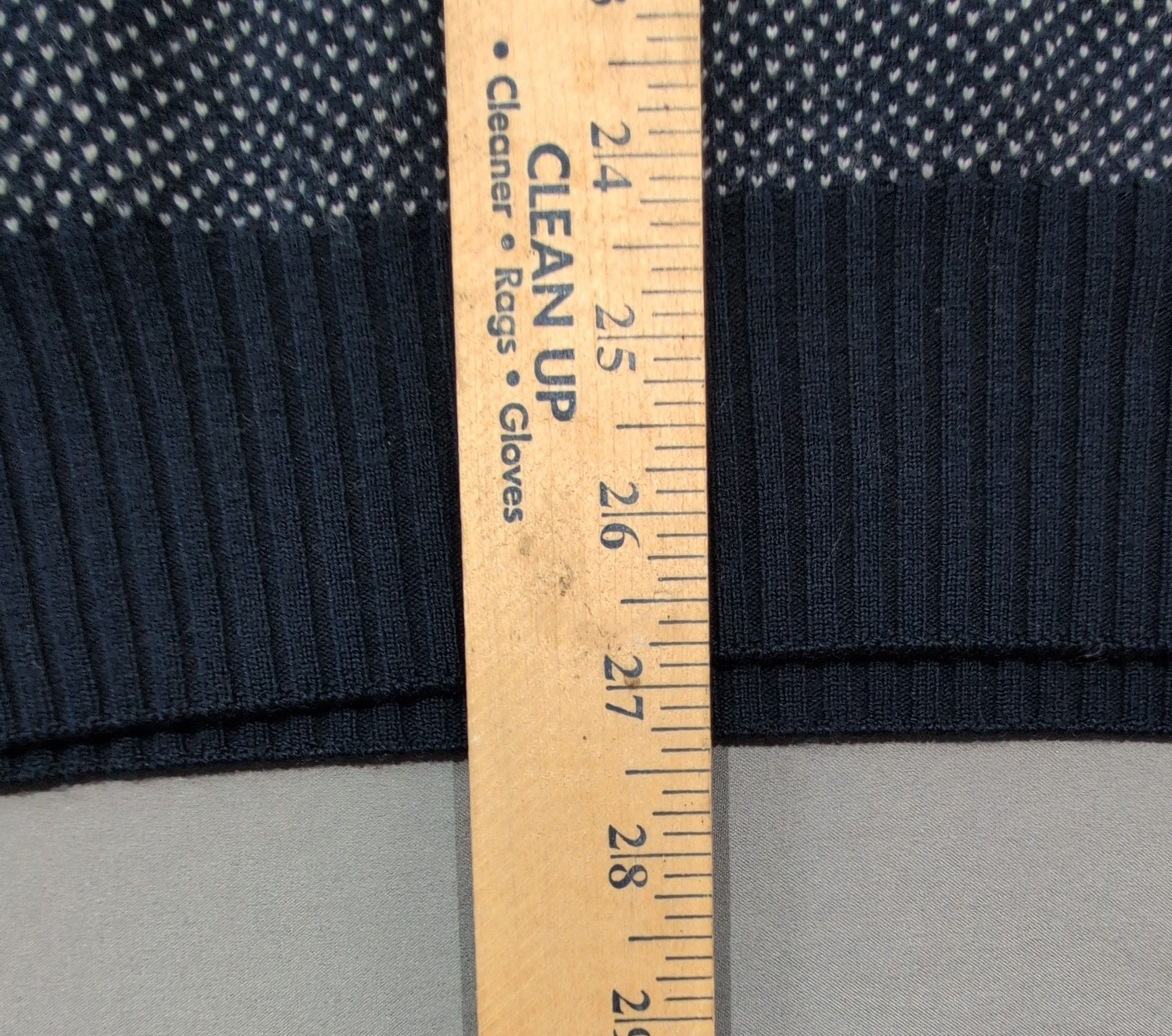 Peter Millar Quarter-Zip Sweater Size M 100% Merino Wool Navy Polka Dot Golf 8