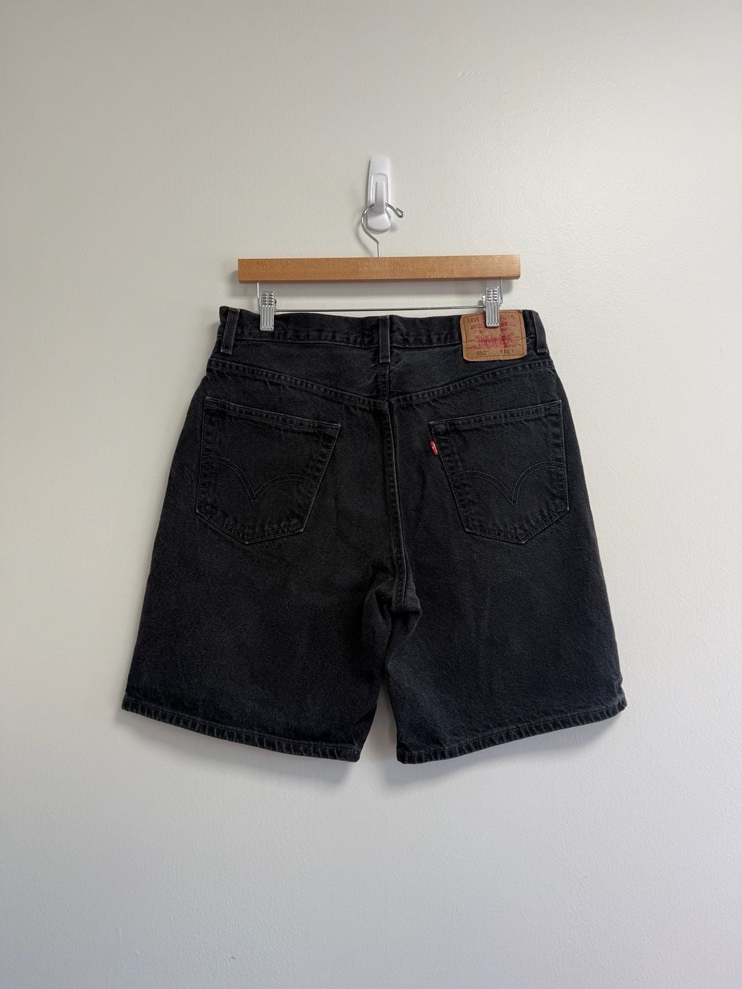 Levi's 550 Relaxed Fit Denim Shorts Size 34 Black Cotton 4
