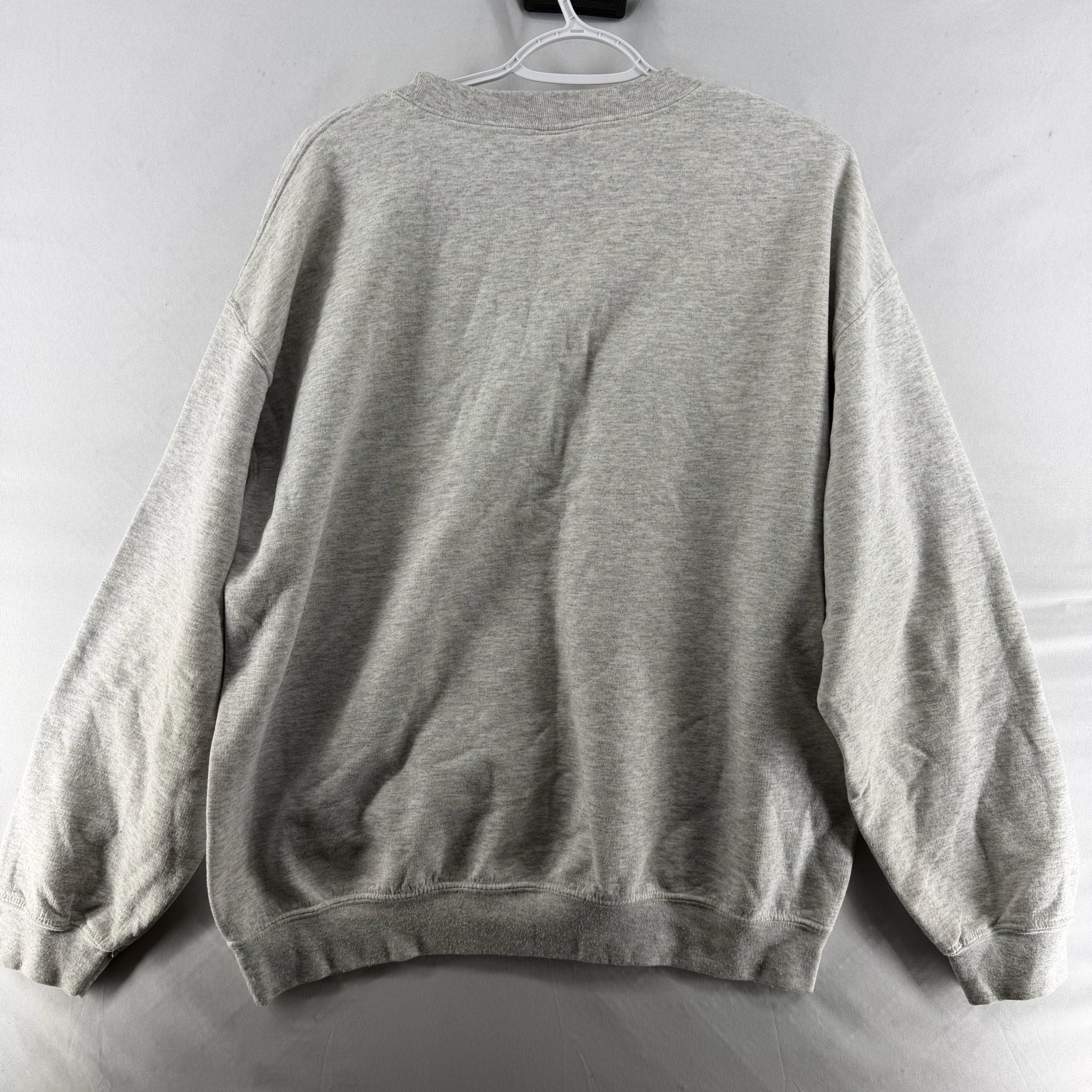 1672 Gildan Berry Alumni Association Size L Grey Sweatshirt 3