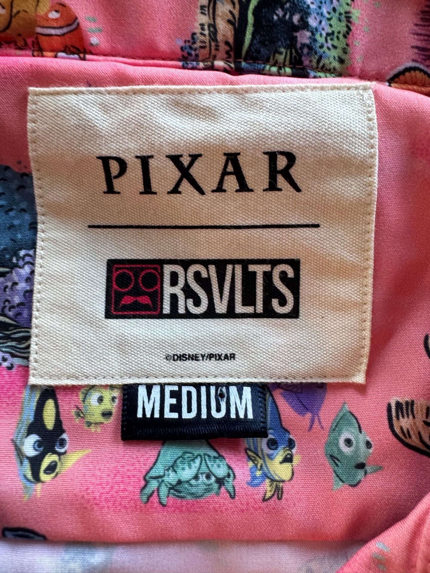 Pixar RSVLTS Finding Nemo Button-Down Shirt Size Medium Pink women’s Cut NWT 4