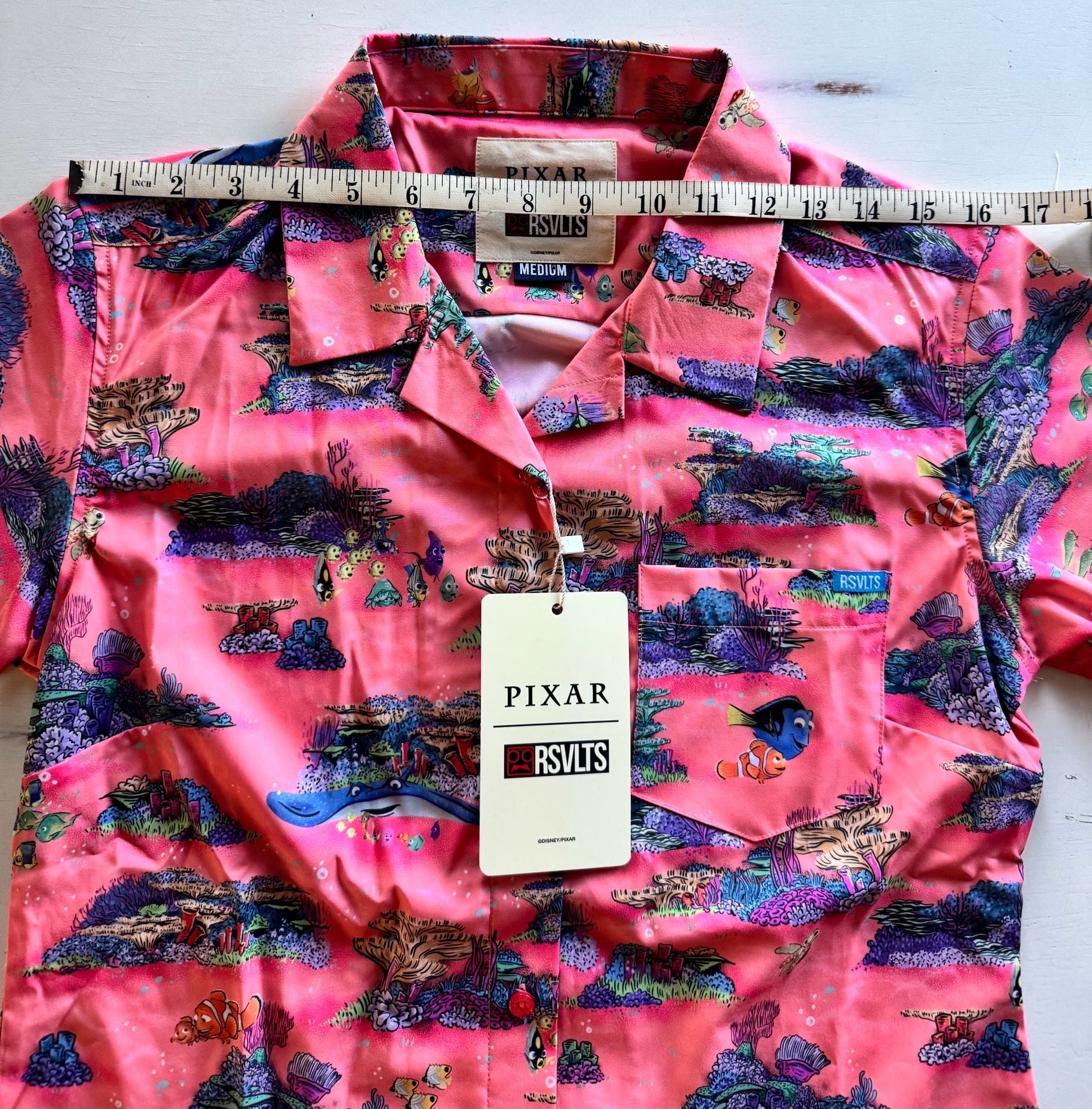 Pixar RSVLTS Finding Nemo Button-Down Shirt Size Medium Pink women’s Cut NWT 8