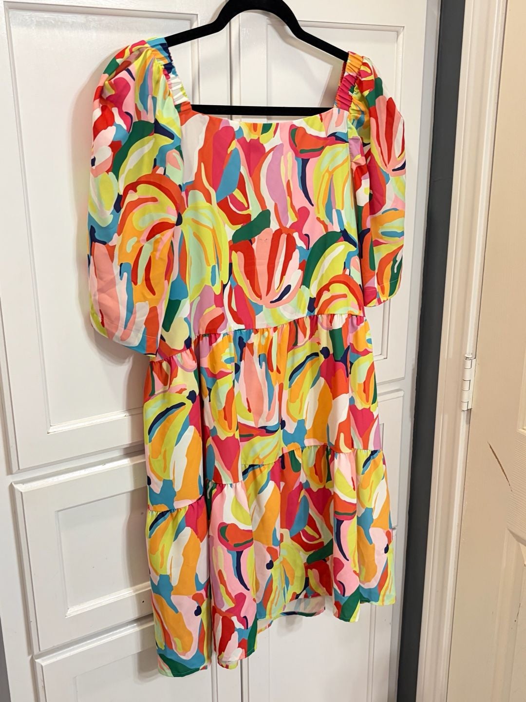 CROSBY by Mollie Burch Colorful Floral Tiered Dress LRG Puff Sleeve Resort Boho 9