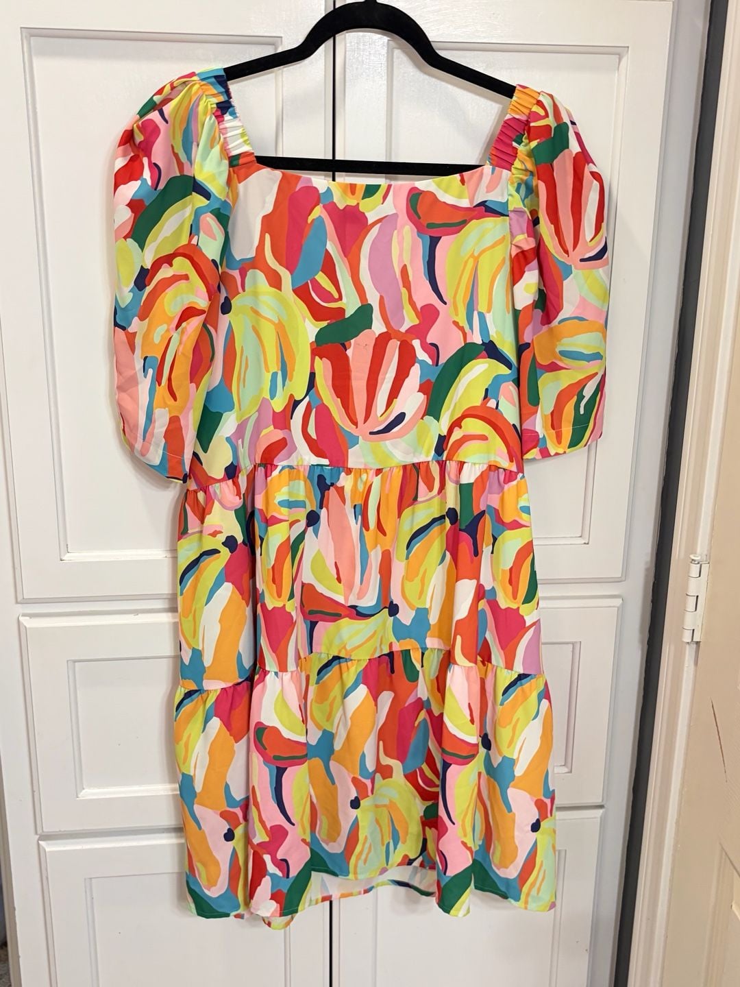 CROSBY by Mollie Burch Colorful Floral Tiered Dress LRG Puff Sleeve Resort Boho 10