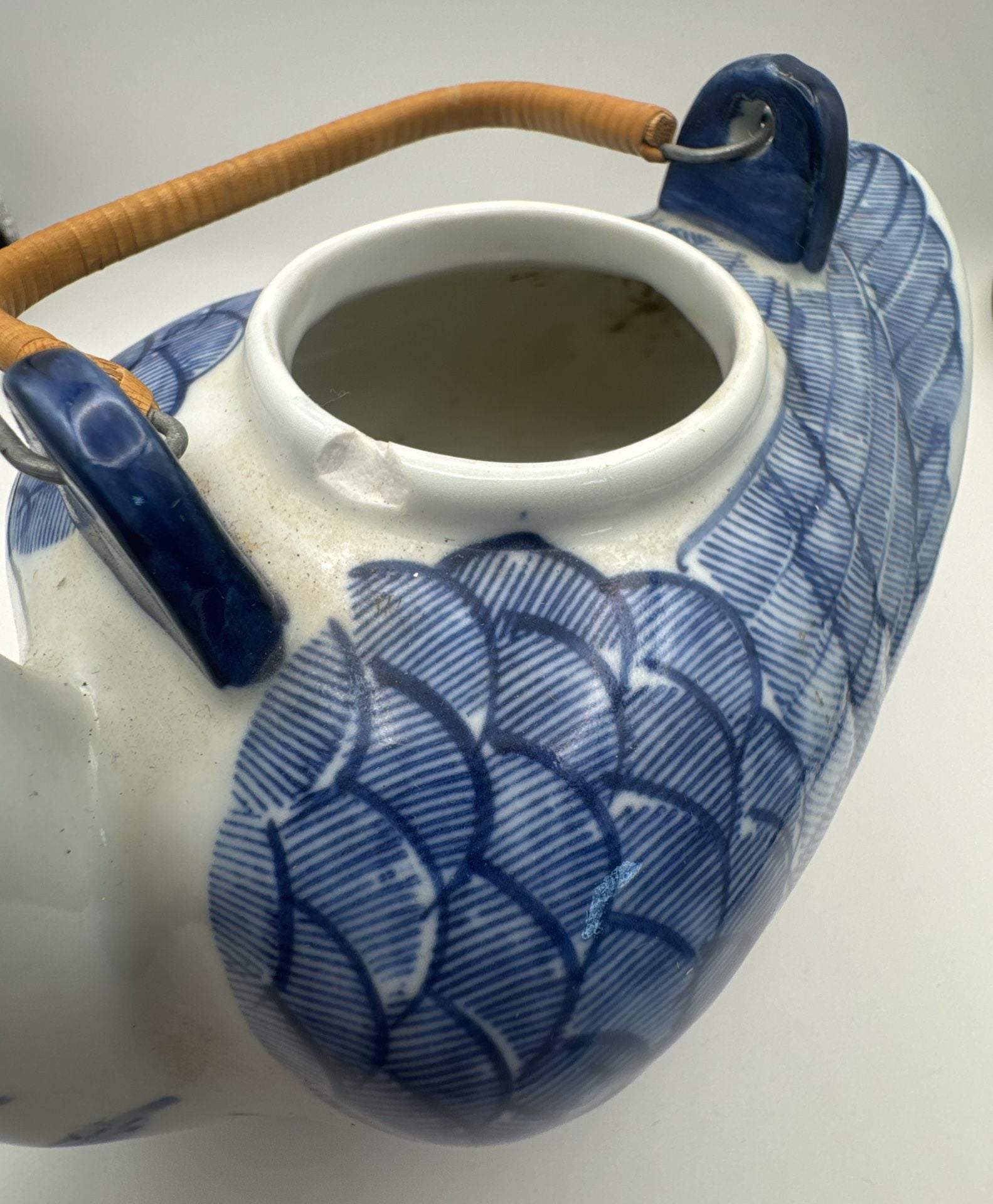 Vintage Hand Painted Blue And White Duck Ceramic Teapot 3