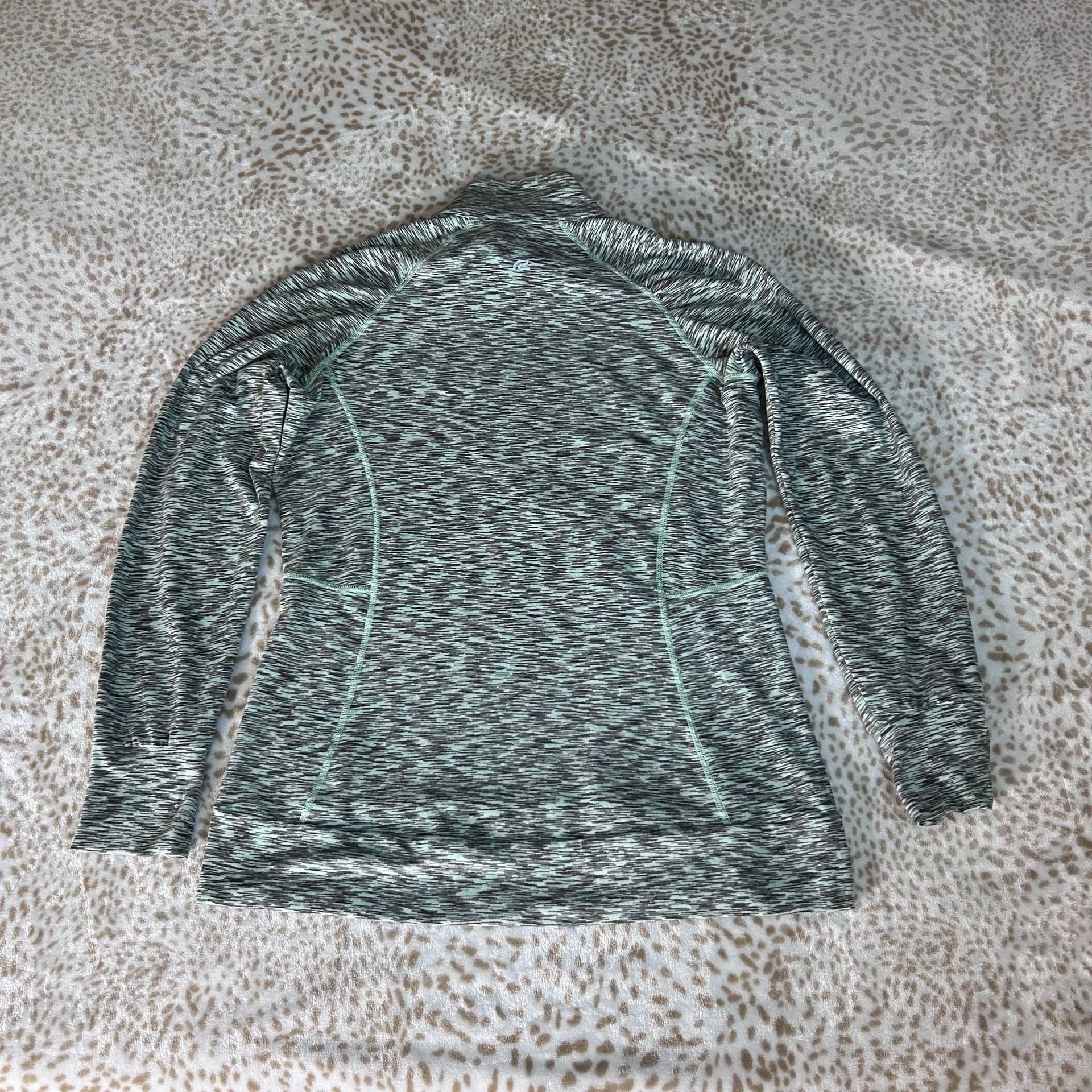 Road Runner Sports 1/4 Zip Pullover Size L 9