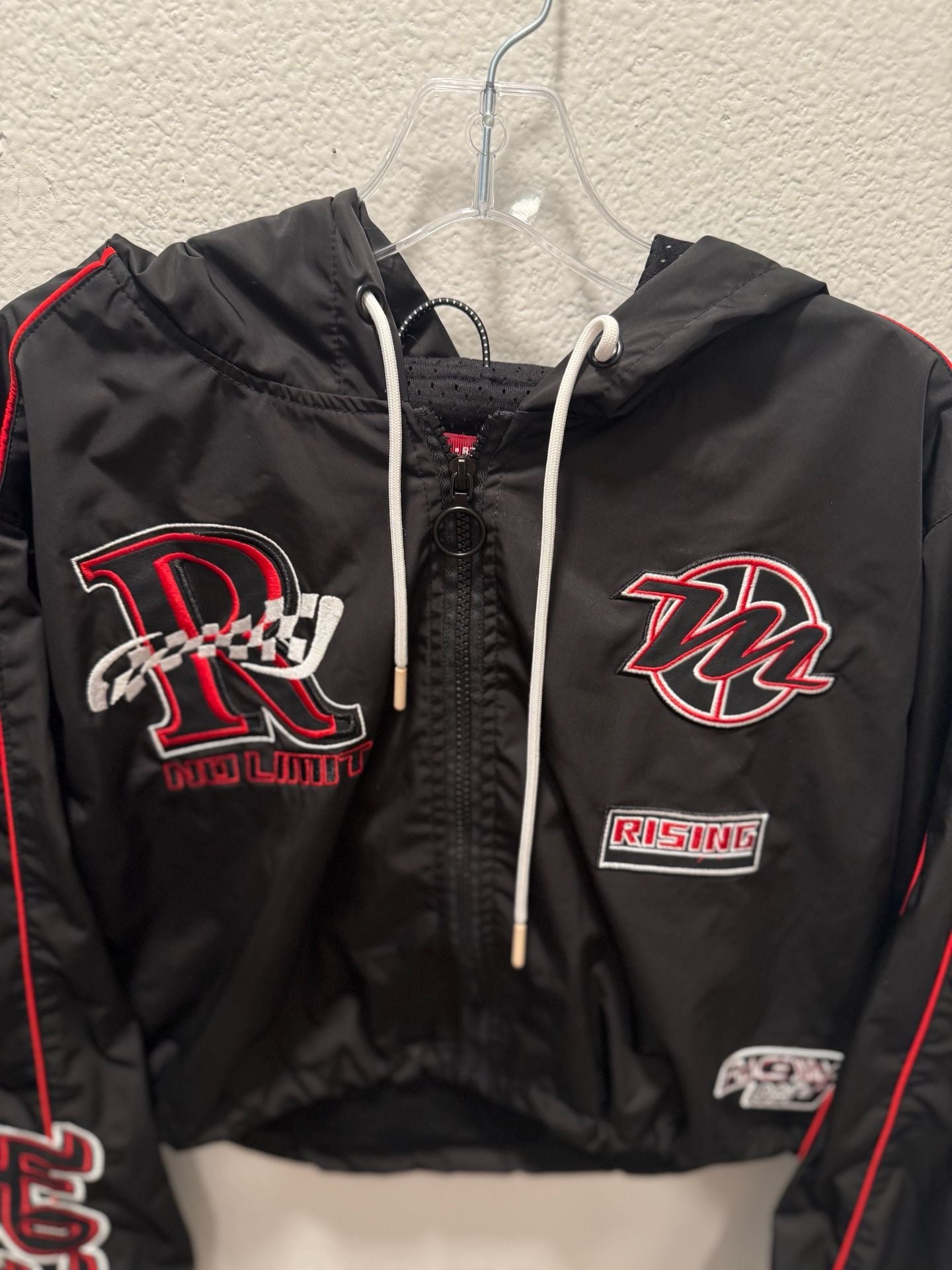 Smoke Rise Grand Prix Racing Windbreaker Size Womens XL Black Red Embroidered 5