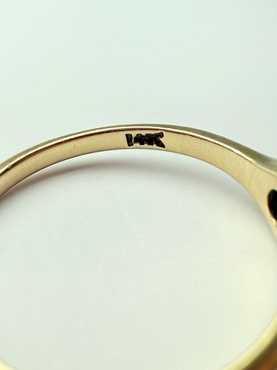 Victorian Claw Mount Single Pearl Ring in 14K Yellow Gold 7mm - , 7