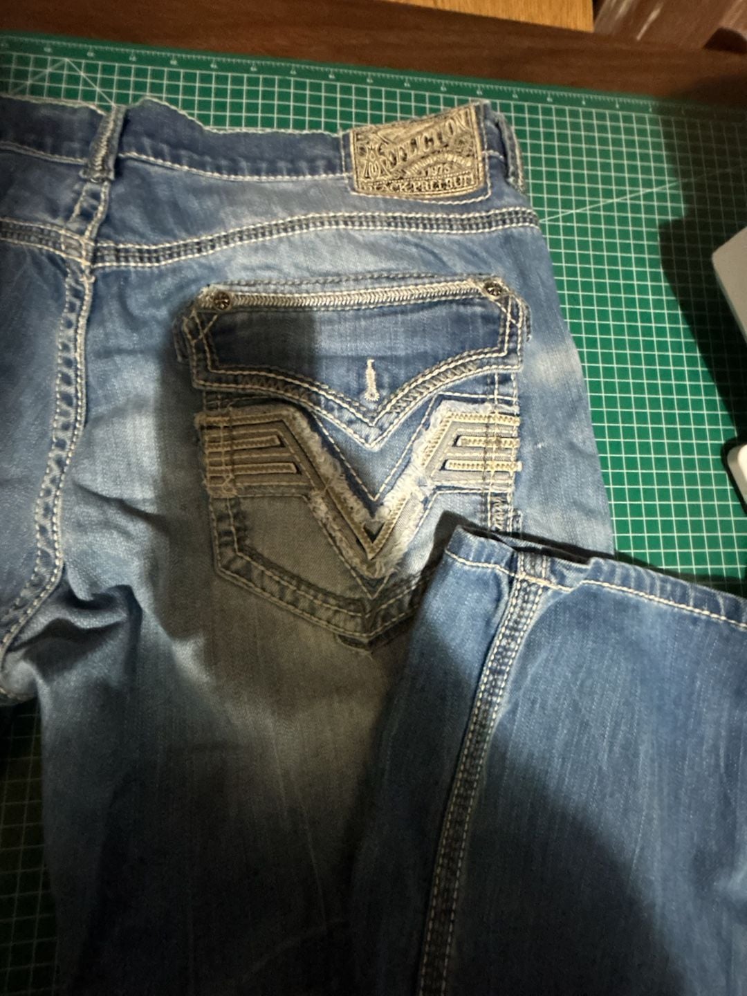 Affliction Gage Jeans Size 36 Blue Distressed Denim Pants 7