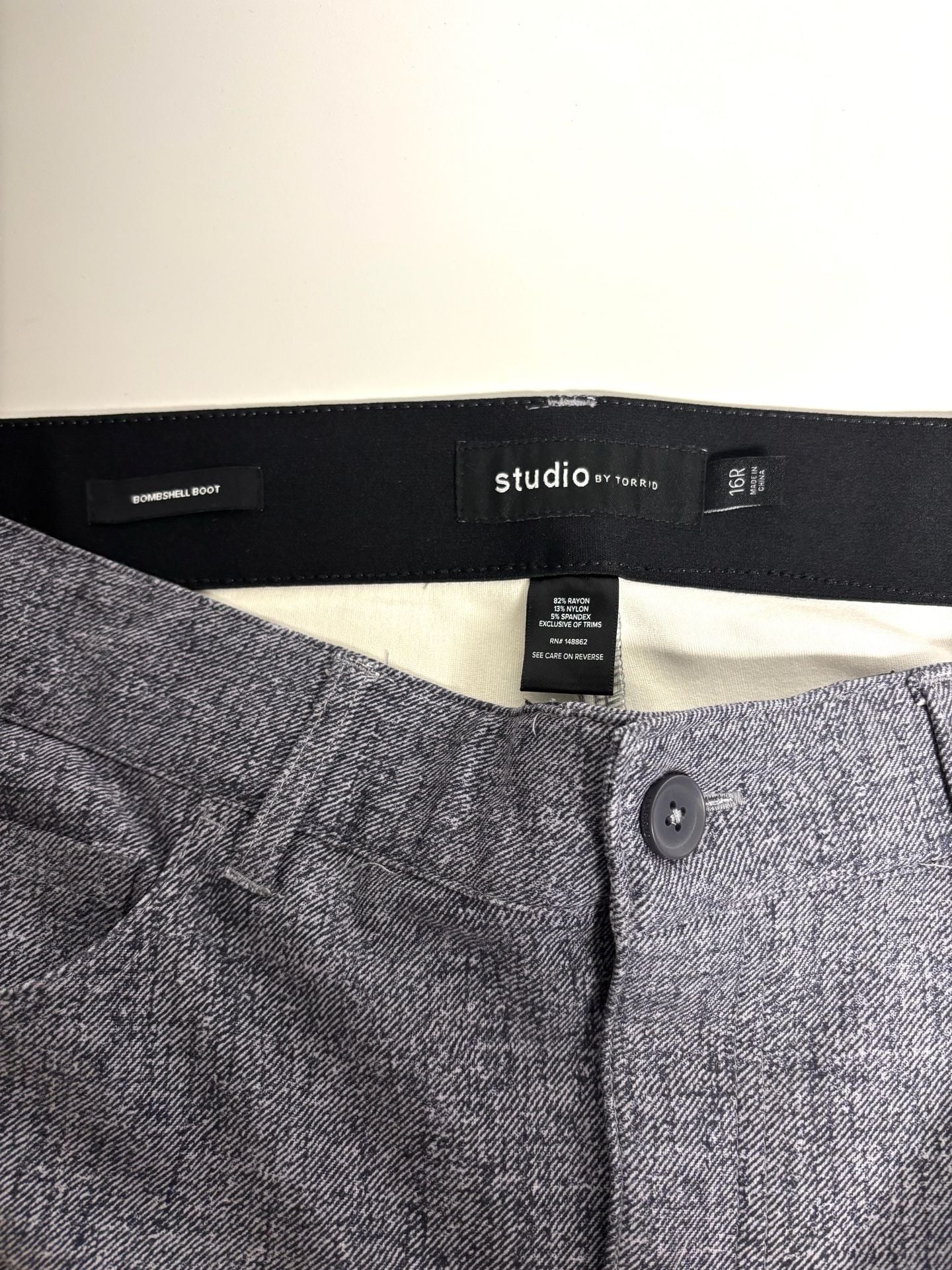 Studio by Torrid Bombshell Boot Pants Size 16R Gray Marled Stretch 3