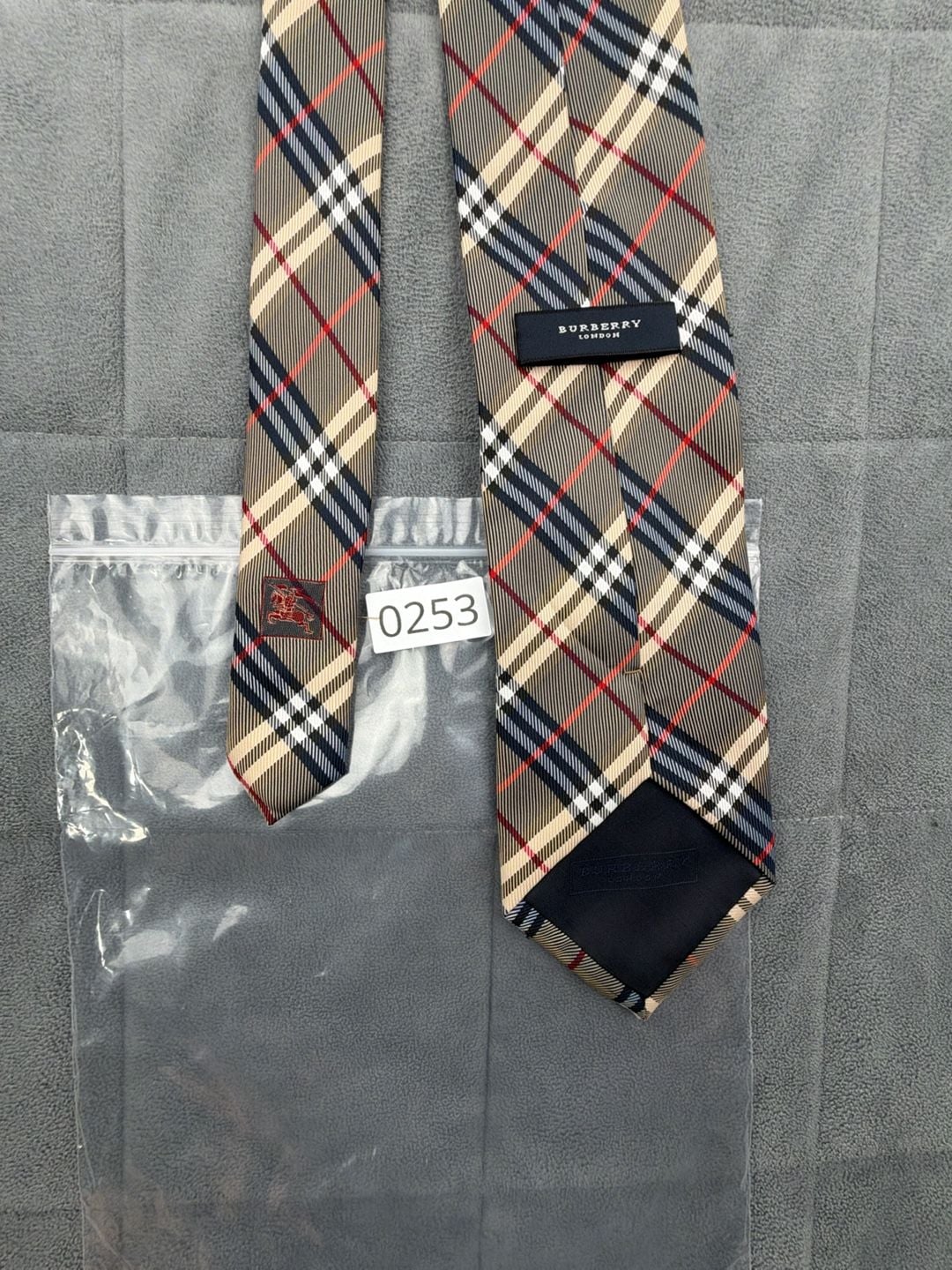 Burberry London Silk Plaid Tie Beige House Check 11