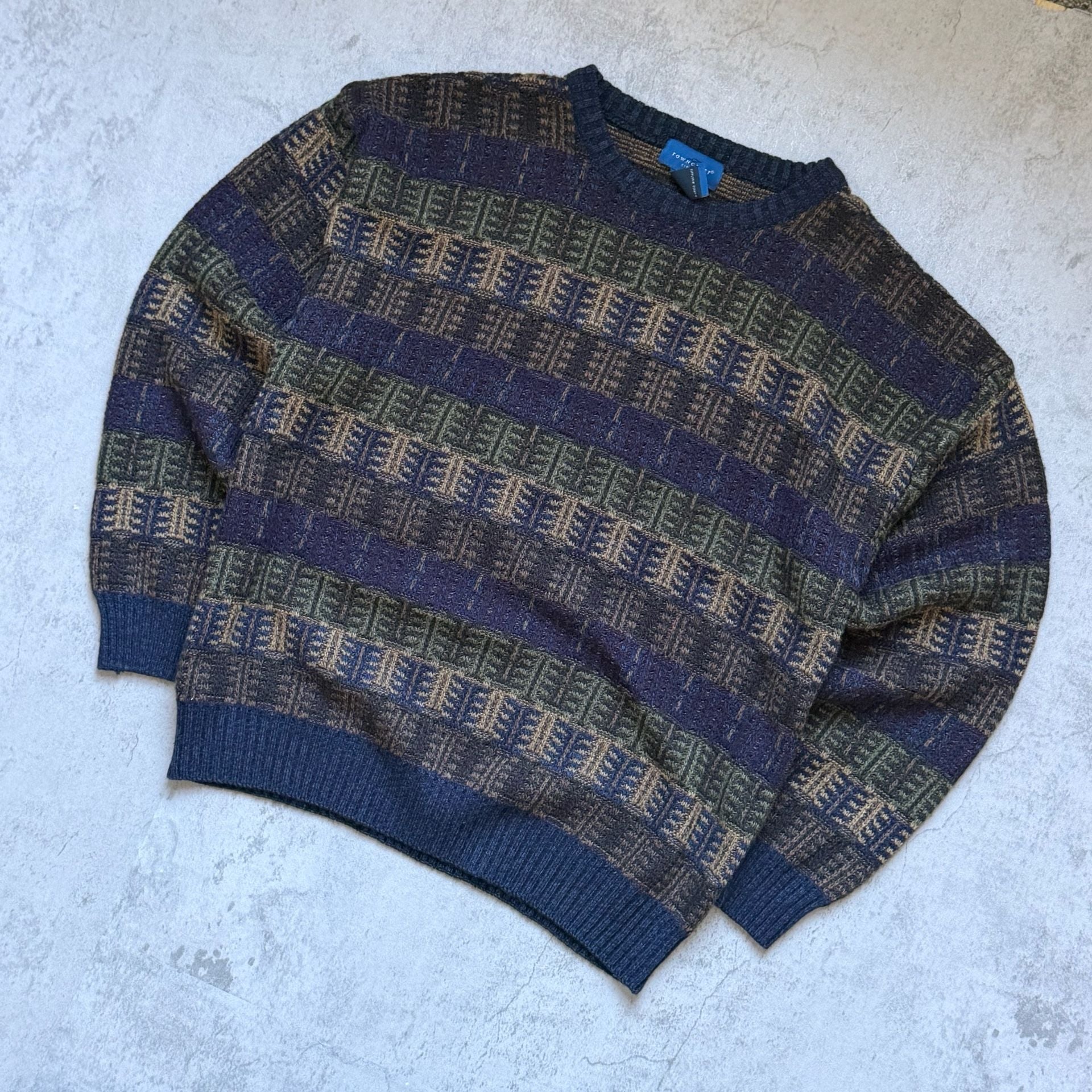 Towncraft Crewneck Sweater Size Large Geometric Patterned Knit 2