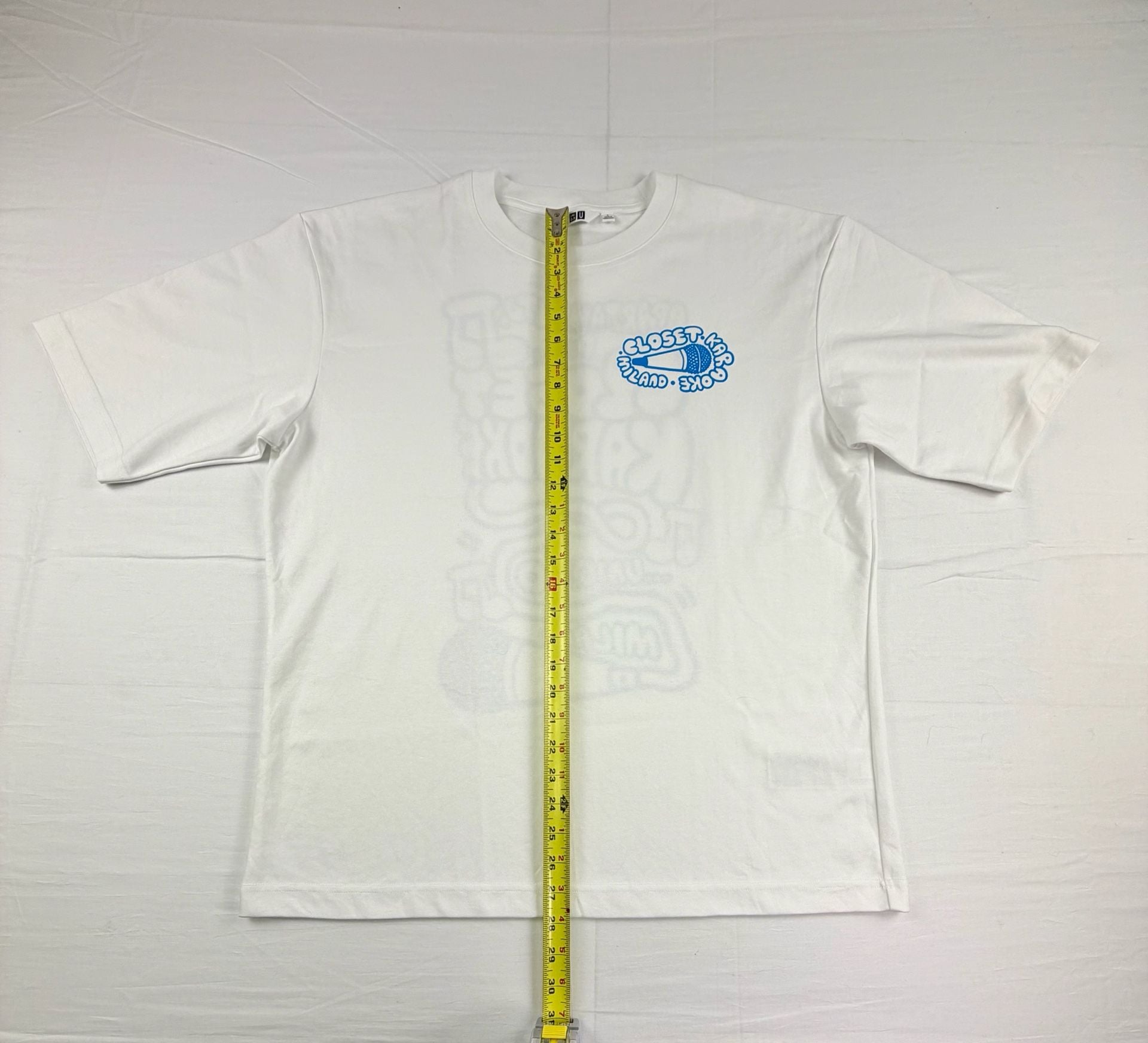 Uniqlo Apartamento Closet Karaoke Milano Graphic T-Shirt Size L 7