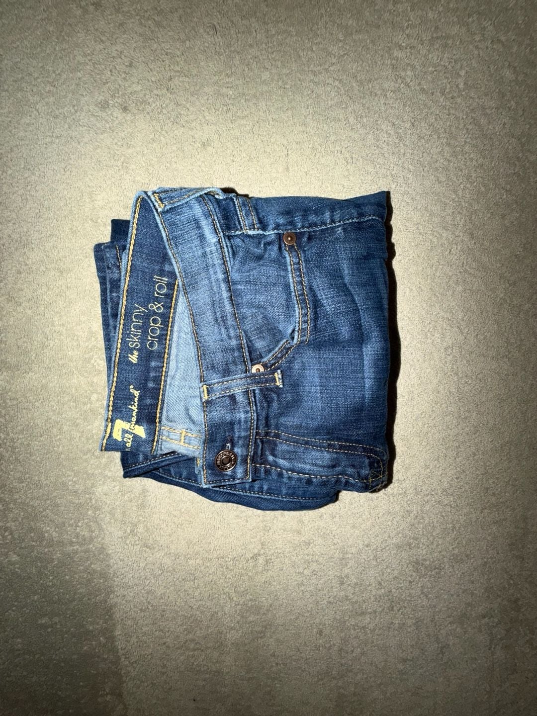 7 For All Mankind The Skinny Crop & Roll Jeans Size 29 13