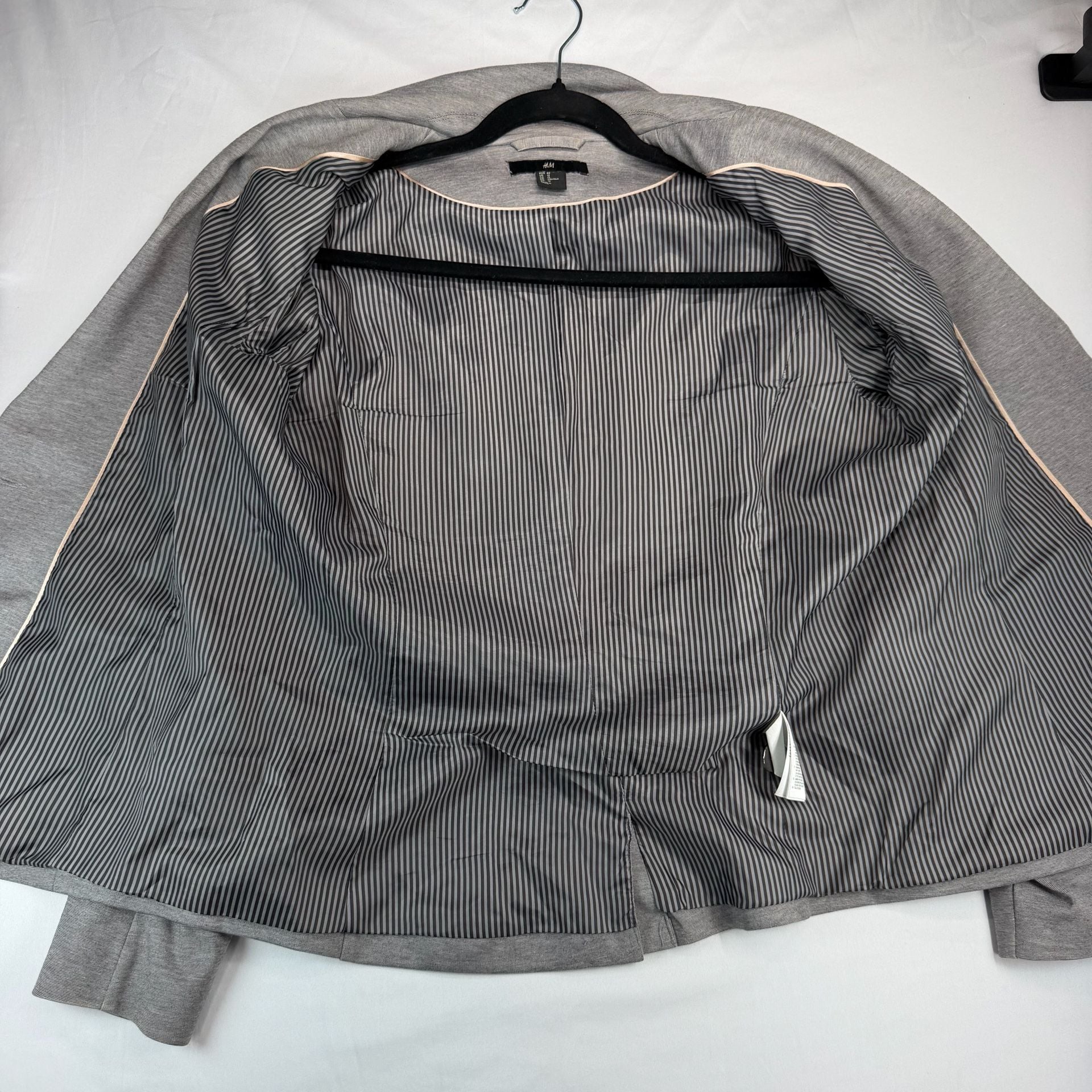 H&M Blazer Size US 12 Gray Lined Single Button Flap Pockets 3