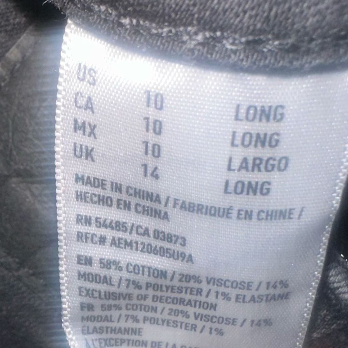 Retro American Eagle Jeans Size 10 Long Black Distressed Skinny 7