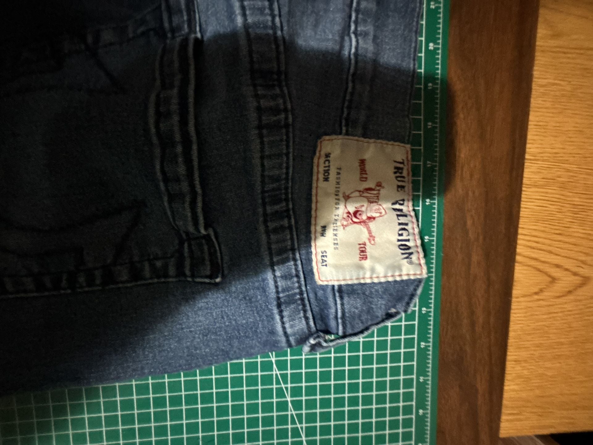Product thumbnail 4