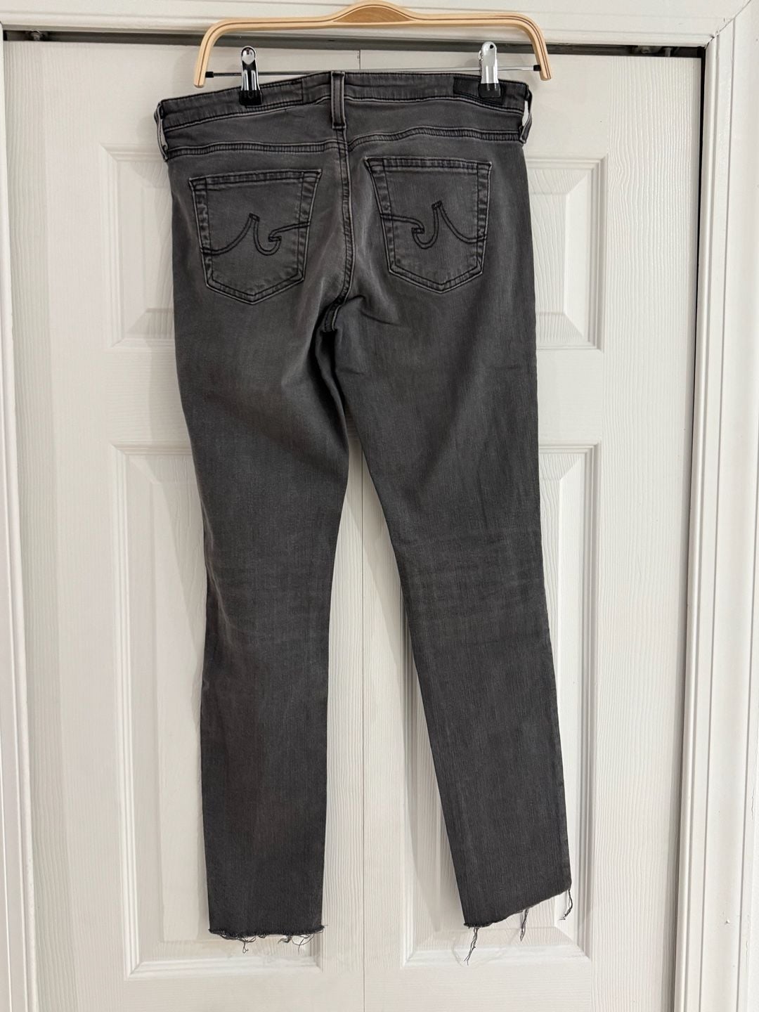 AG Jeans The Legging Ankle Super Skinny Jeans Size 29R Gray Distressed 6
