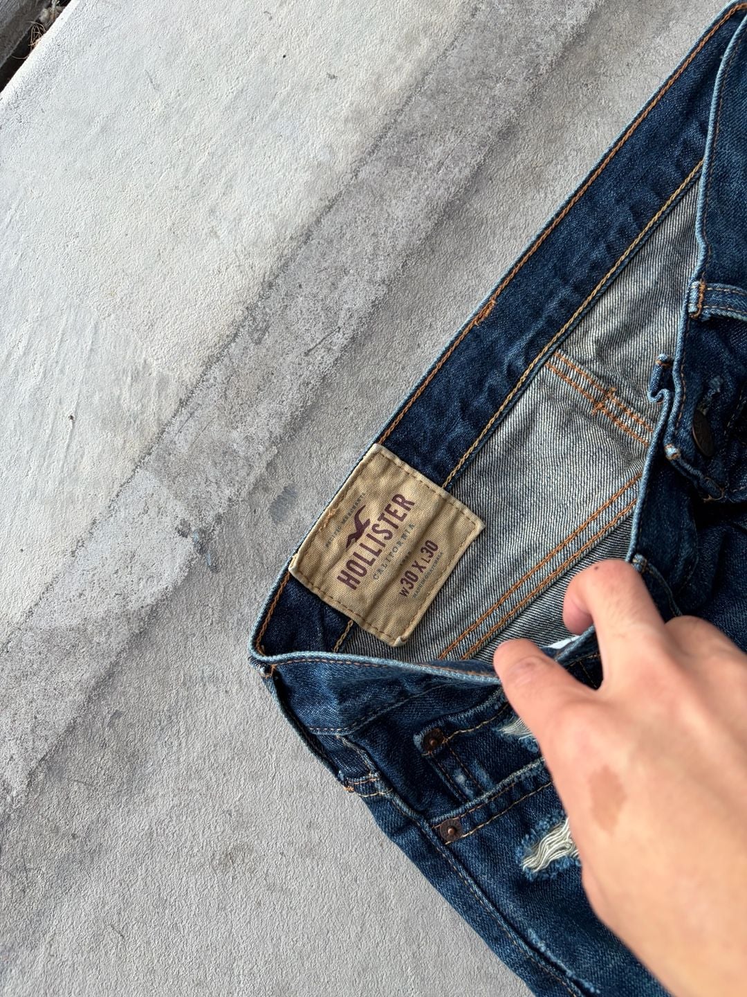Hollister Distressed Jeans Size 30x30 Blue Denim Button Fly 4