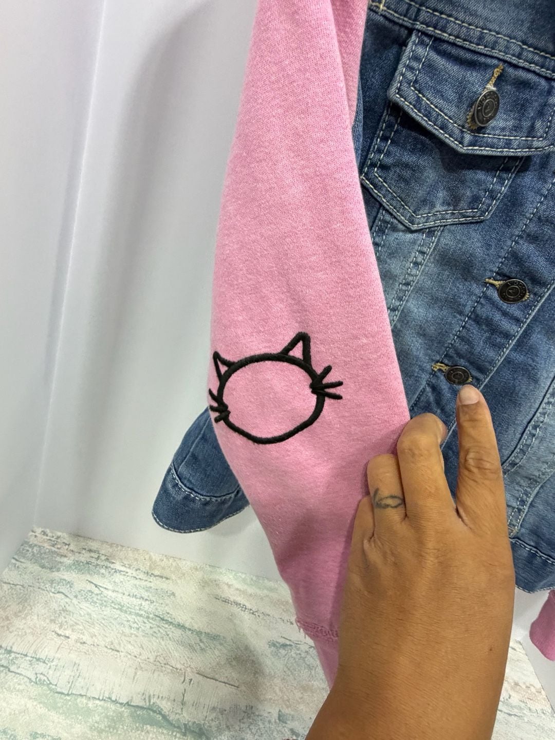 Vigoss Denim Jacket With Pink Sleeves And Hood Size 10/12 Cat Embroidered 5