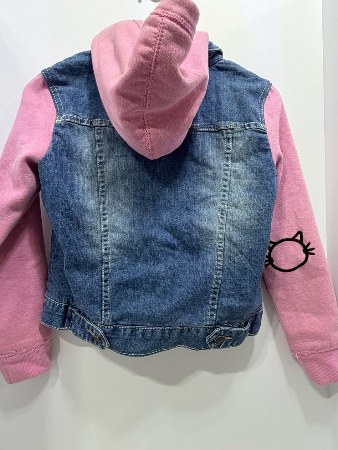 Vigoss Denim Jacket With Pink Sleeves And Hood Size 10/12 Cat Embroidered 10