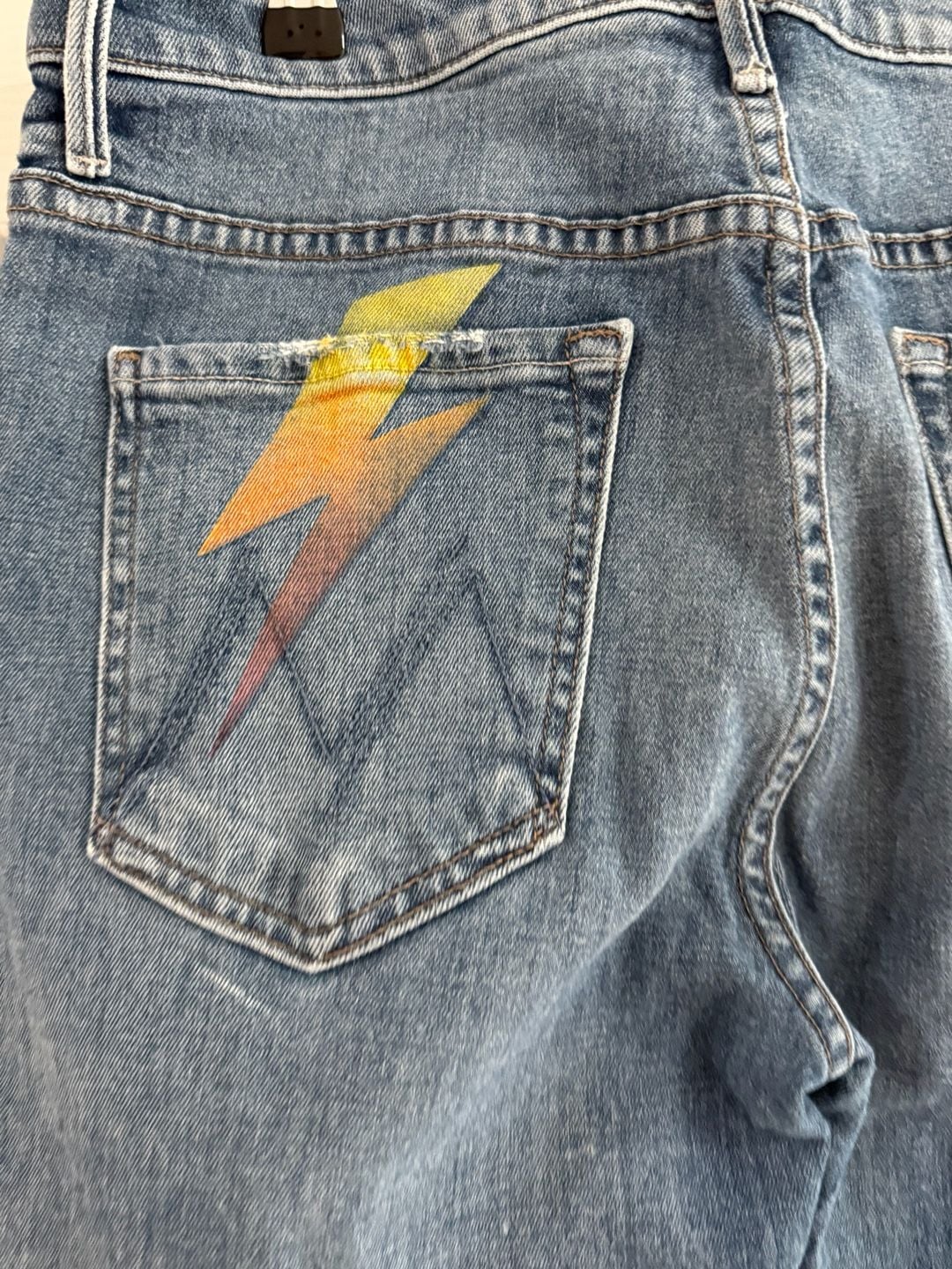 MOTHER Denim Jeans Size 30 Lightning Bolt Distressed Raw Hem 6