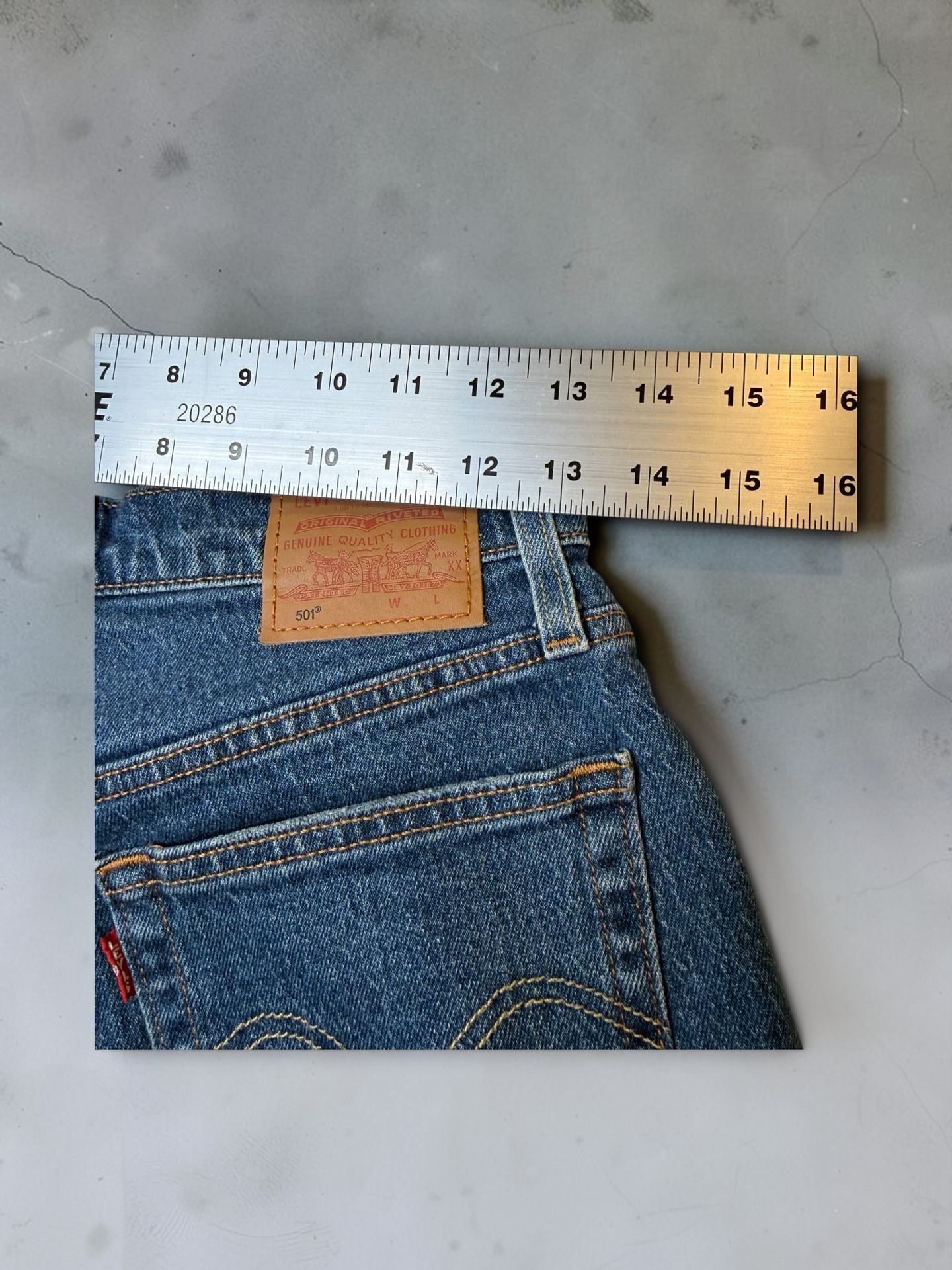 Levi's 501 Size 26 Cut Off Shorts Blue Denim 10