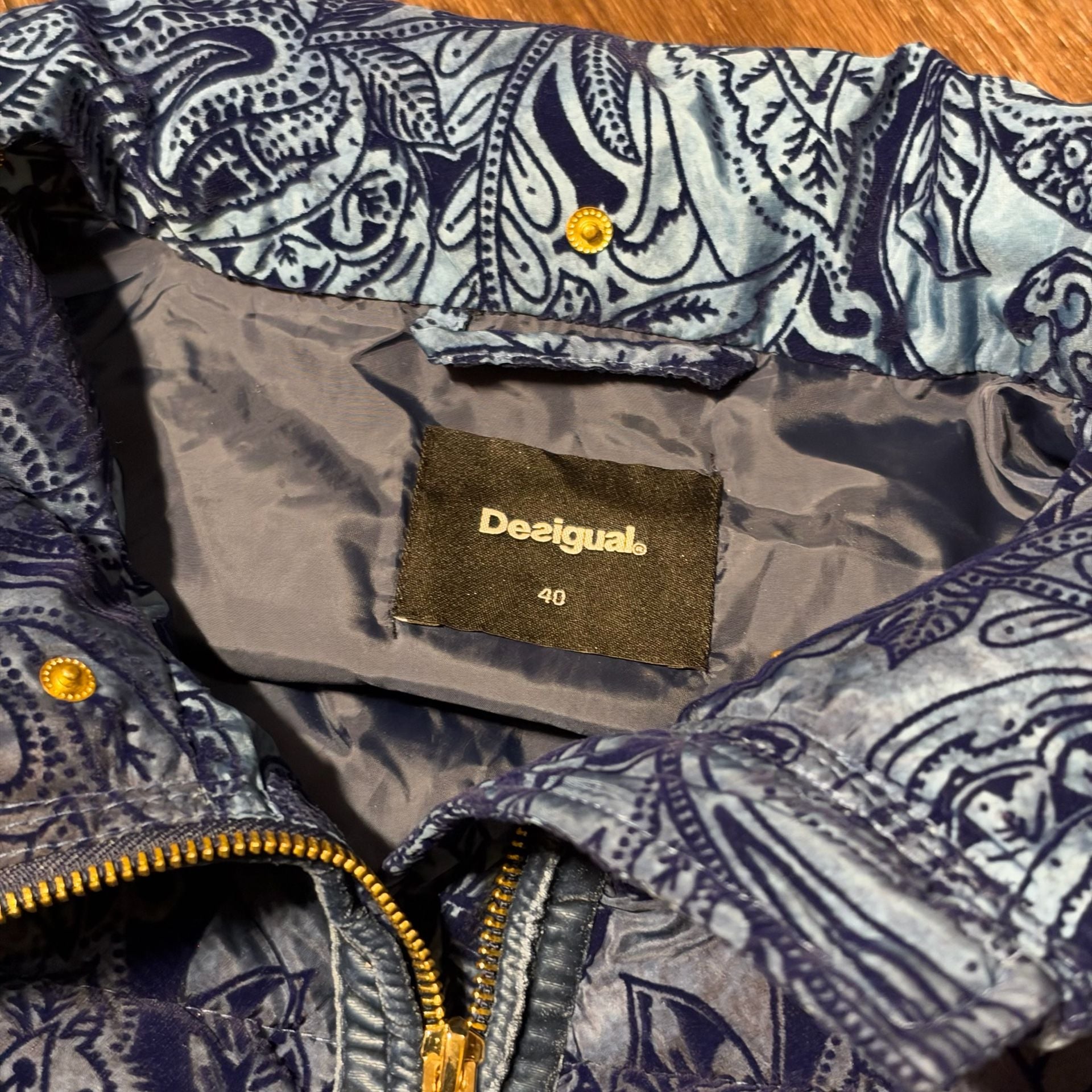 Desigual Puffer Vest Size M Blue Paisley Quilted Full Zip Velvet Look 3