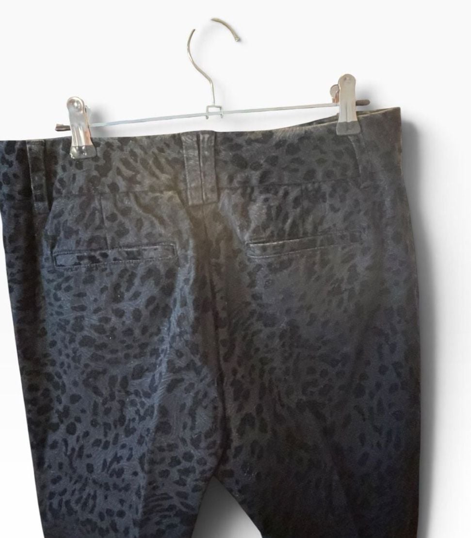 Product thumbnail 4