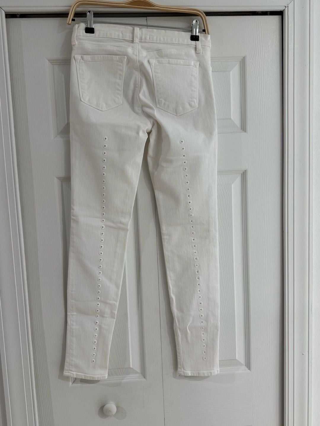 J Brand Skinny Jeans Size 28 White Grommet Detail 6