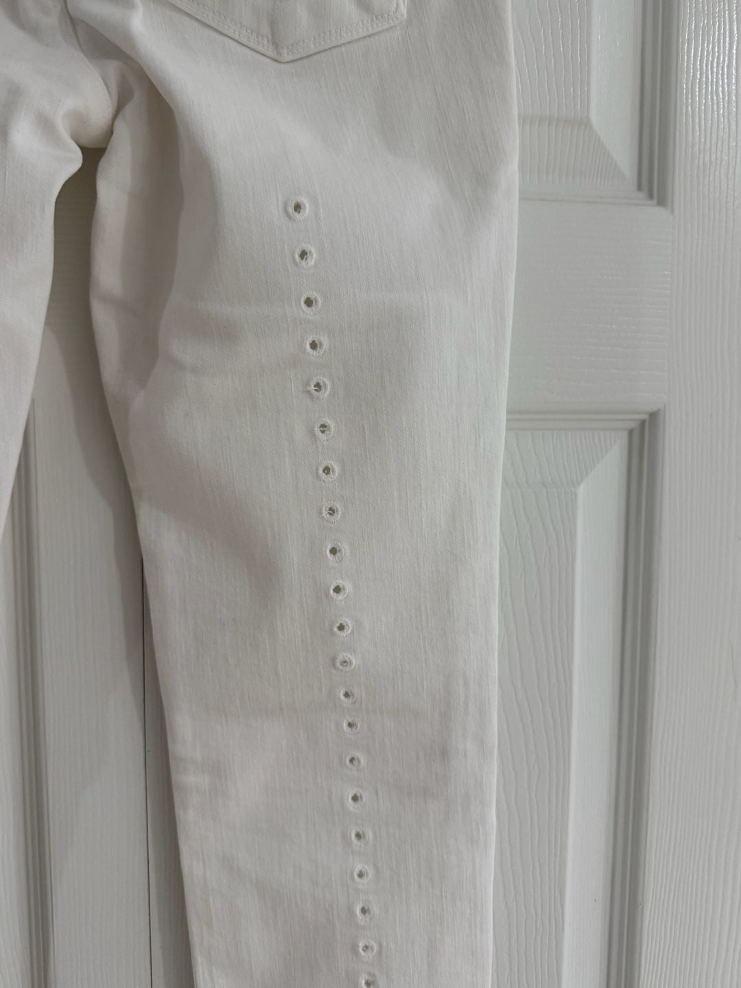 J Brand Skinny Jeans Size 28 White Grommet Detail 8