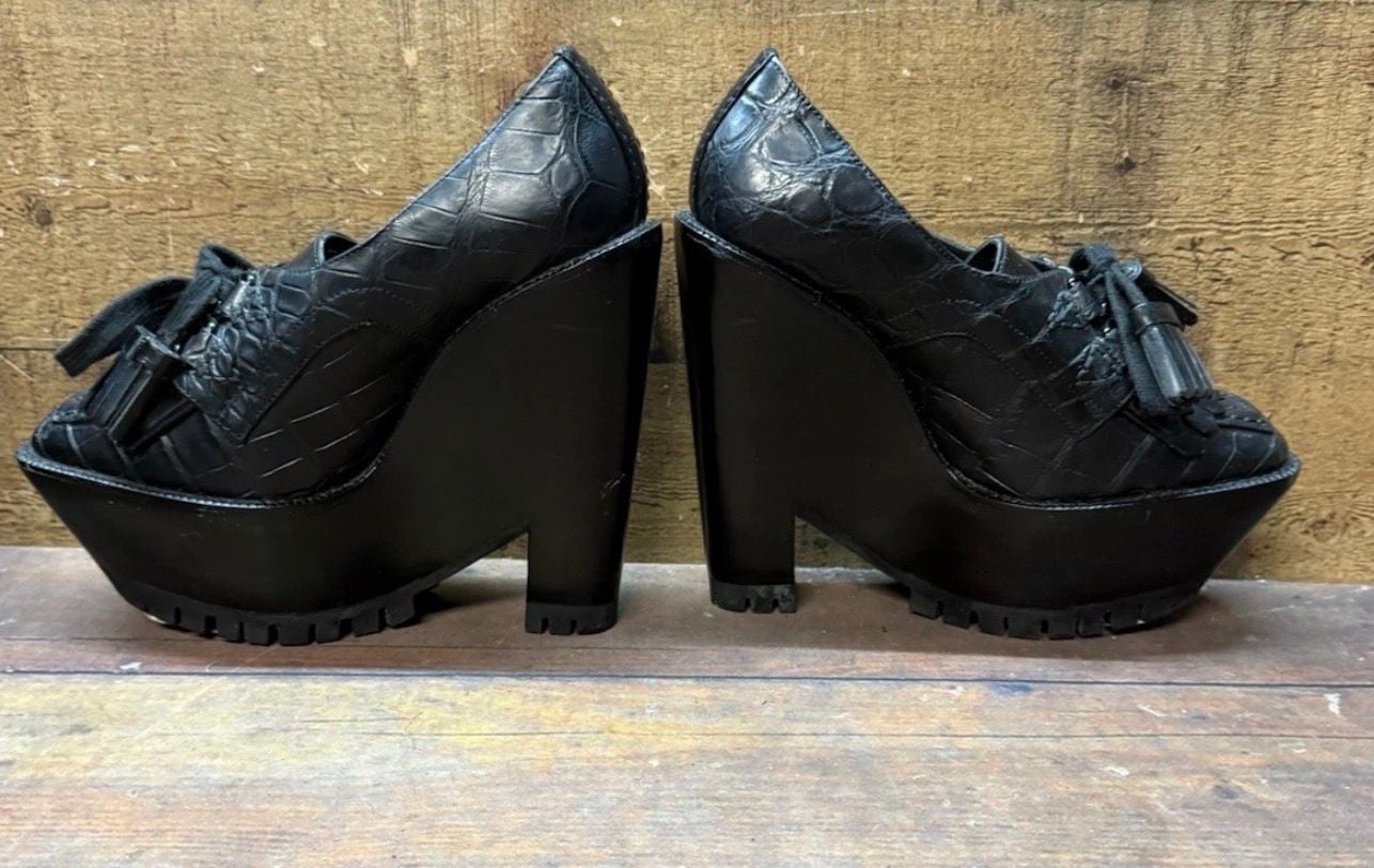 Burberry Prorsum Alligator Platform Heels Black Croc EU 37.5 Runway 18