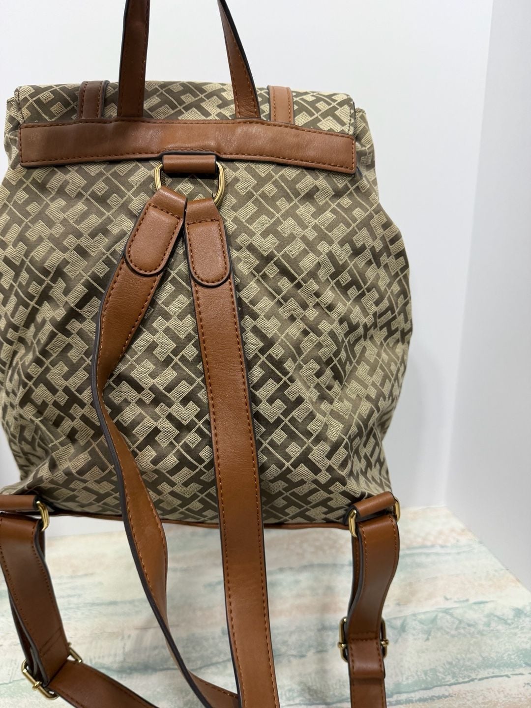 Tommy Hilfiger Monogram Jacquard Backpack Brown Tan Logo Handbag Purse 10