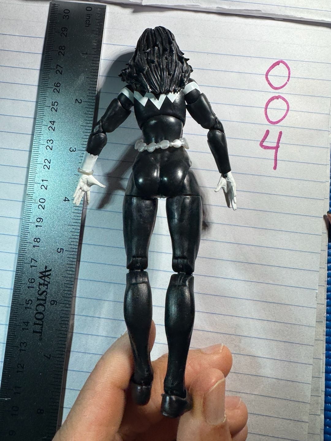Hasbro Marvel Legends Shriek Action Figure 6 Inch Black White 4