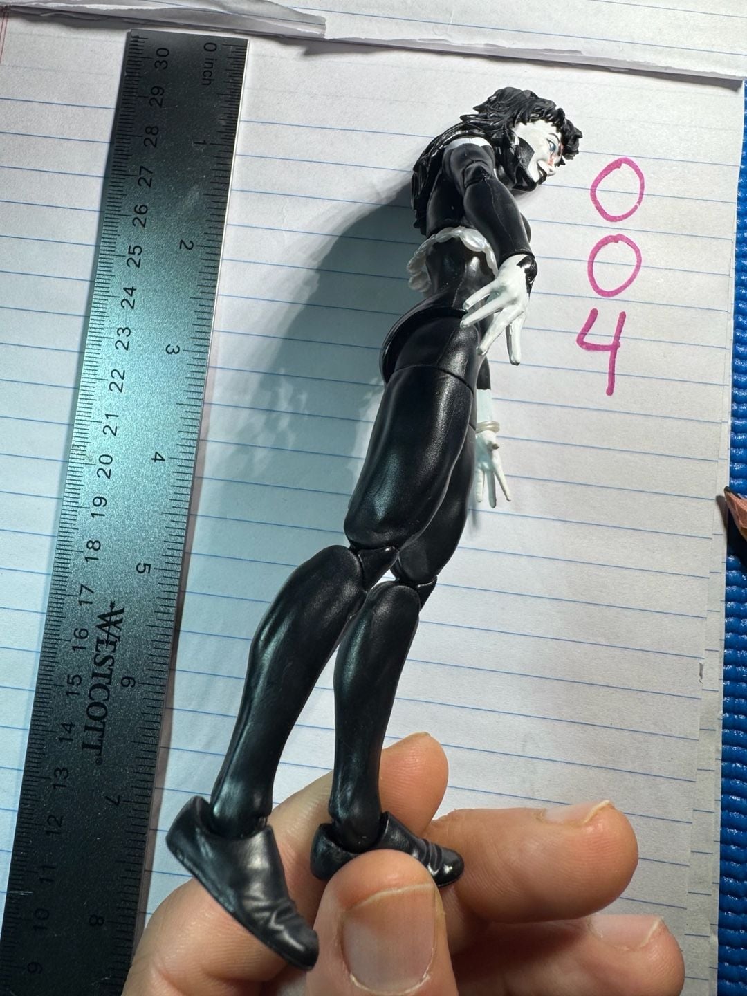 Hasbro Marvel Legends Shriek Action Figure 6 Inch Black White 5