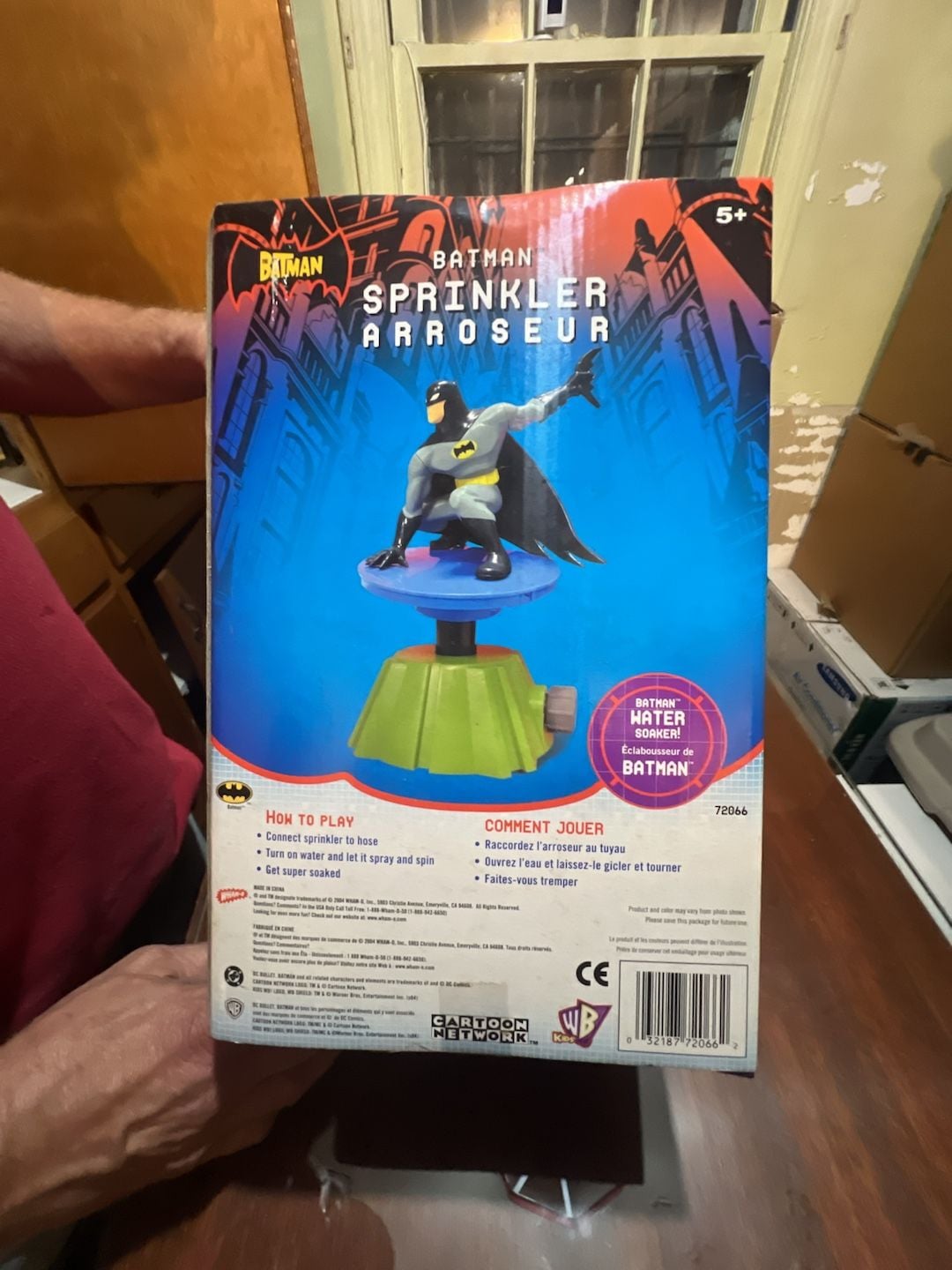 Wham-O The Batman Sprinkler Water Soaker Outdoor Toy 2004 Boxed 2