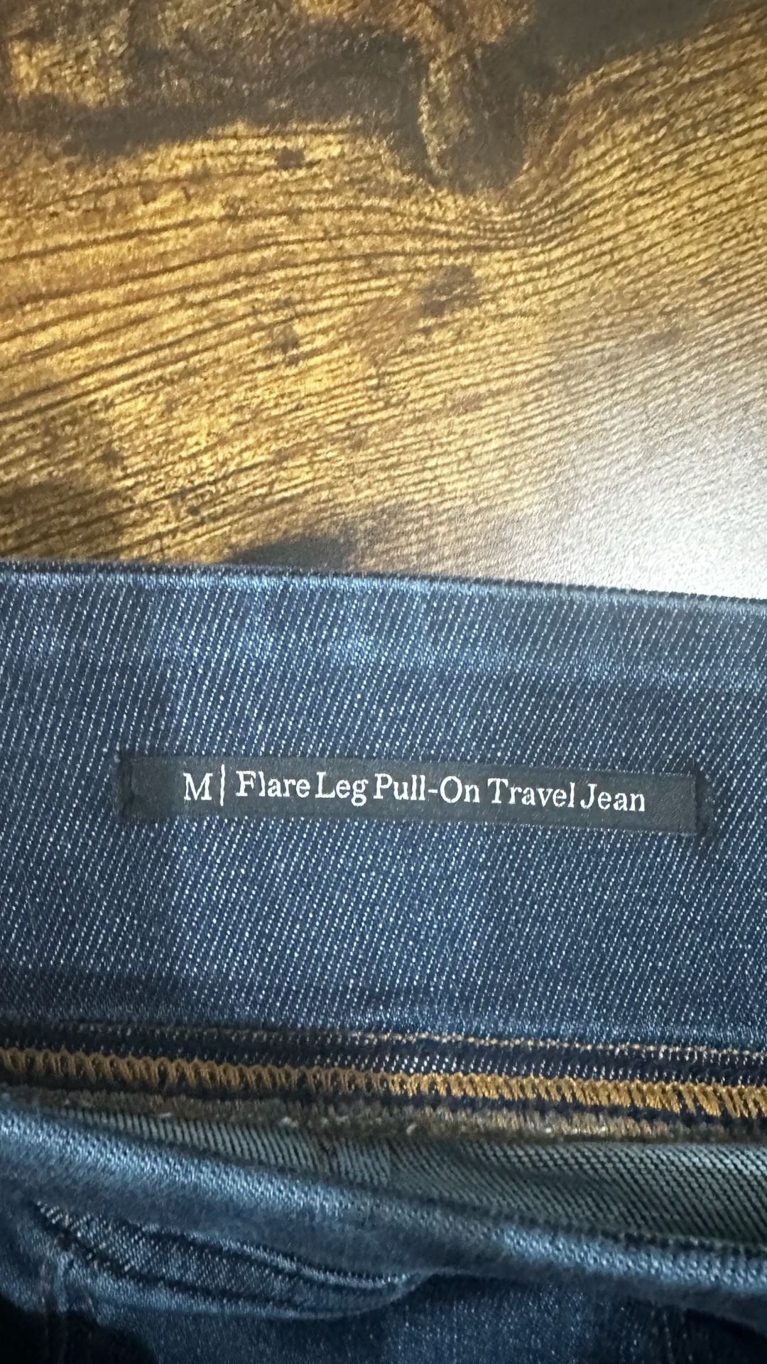 Talbots Flare Leg Pull-On Travel Jean Size M Beekman Wash 7